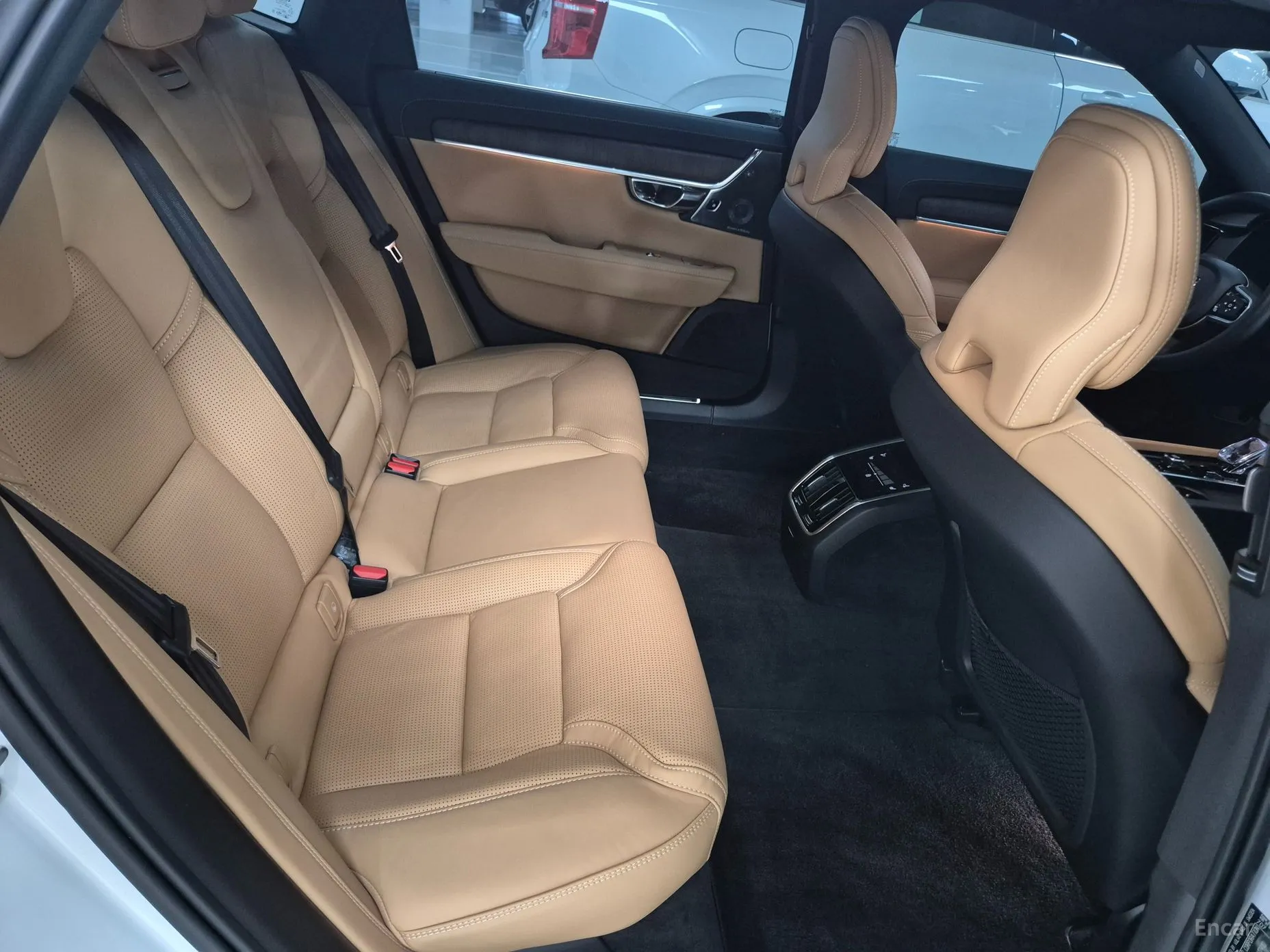 Volvo S90 превью 13