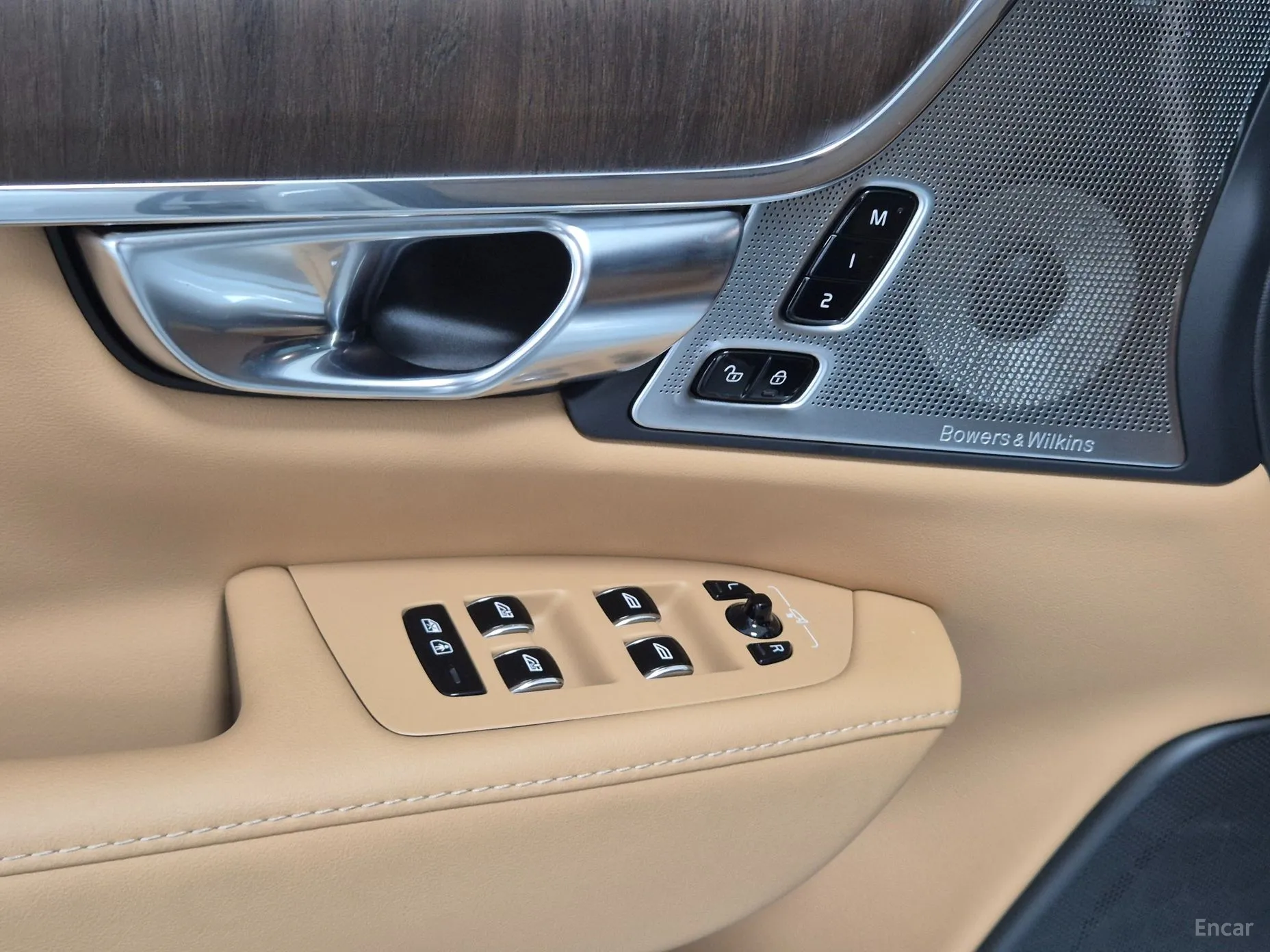 Volvo S90 превью 18