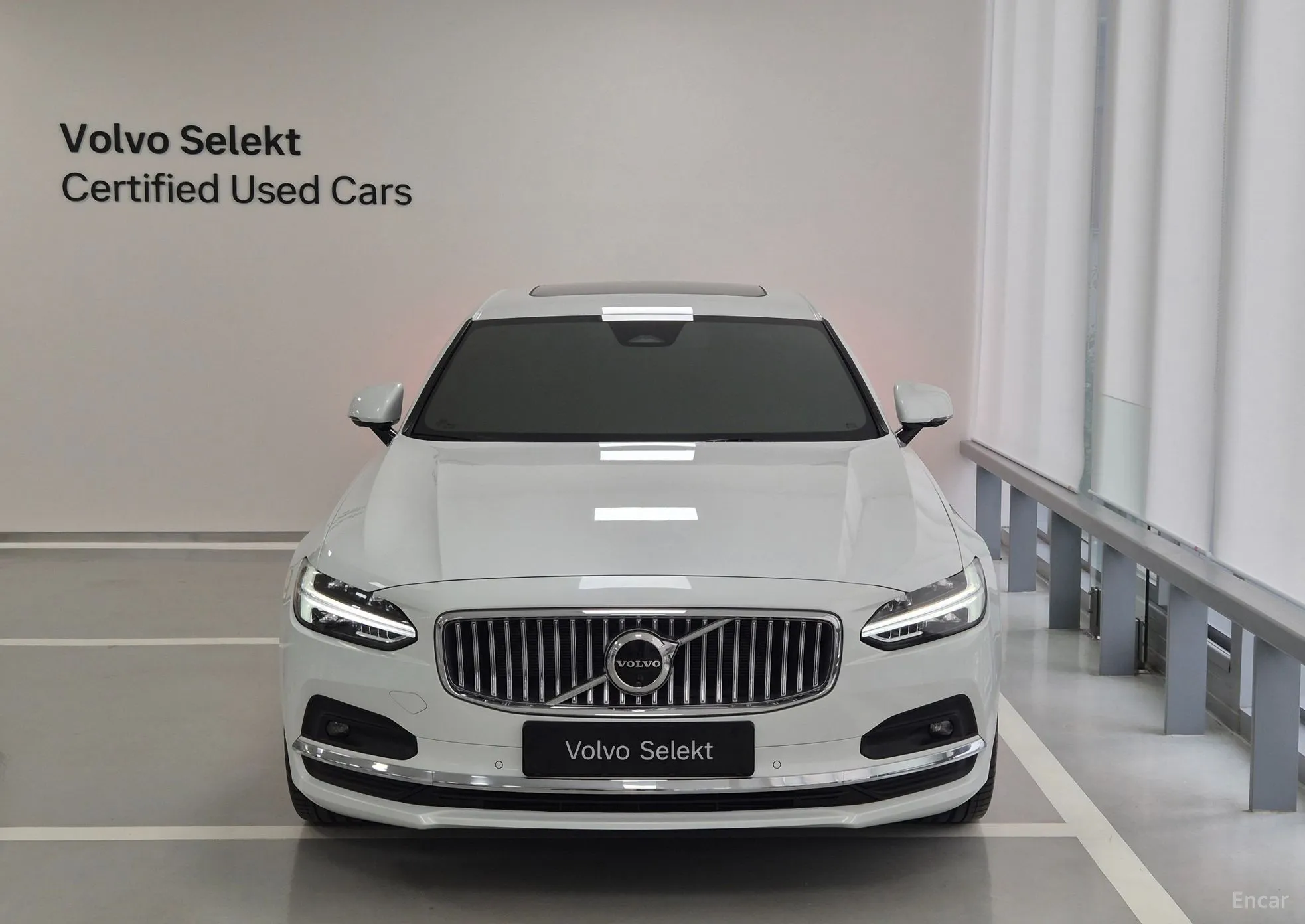 Volvo S90 превью 3