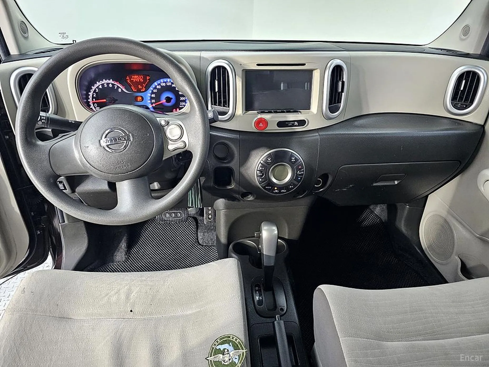 Nissan Cube превью 7