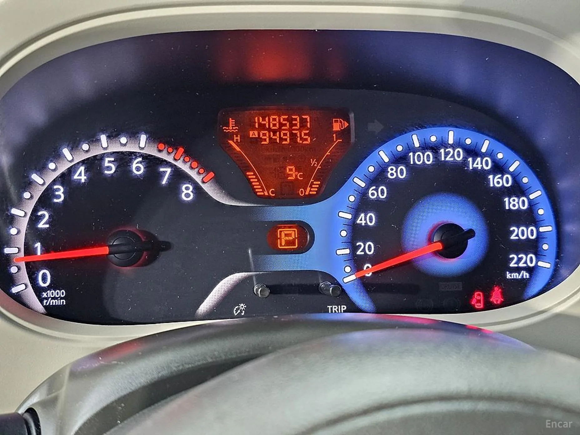 Nissan Cube превью 8