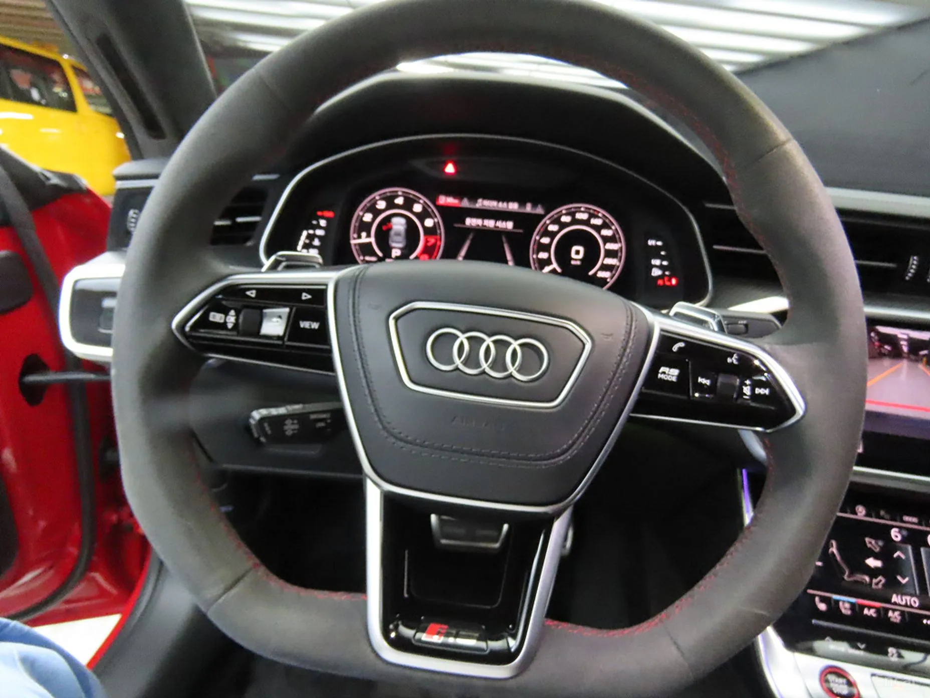 Audi RS7 (4K) превью 8