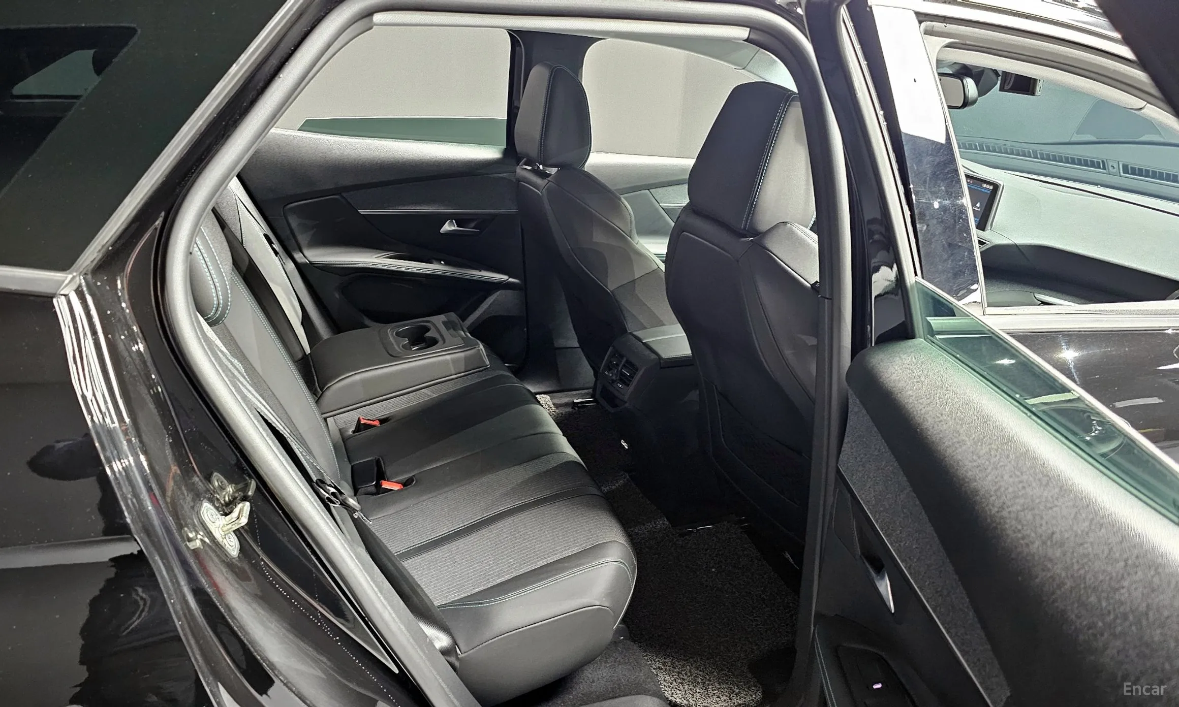 Peugeot 3008 2nd generation превью 12