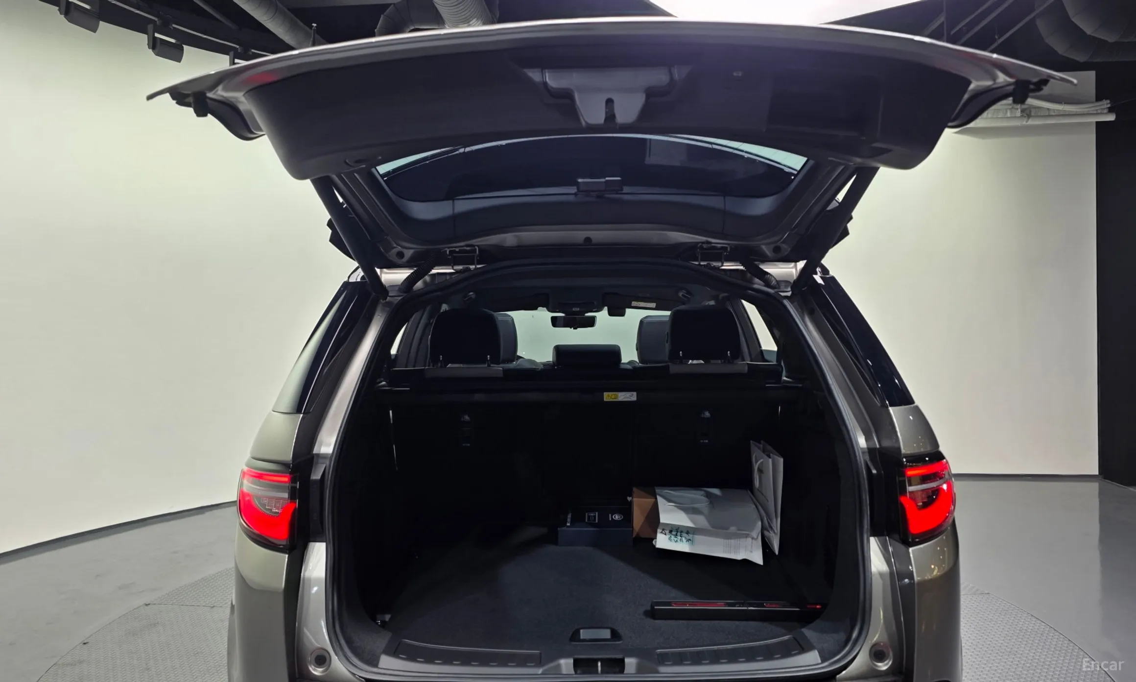 Land Rover Discovery Sports превью 20