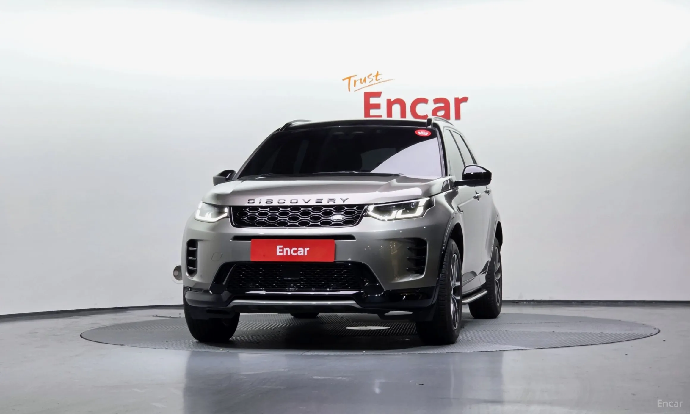 Land Rover Discovery Sports превью 3
