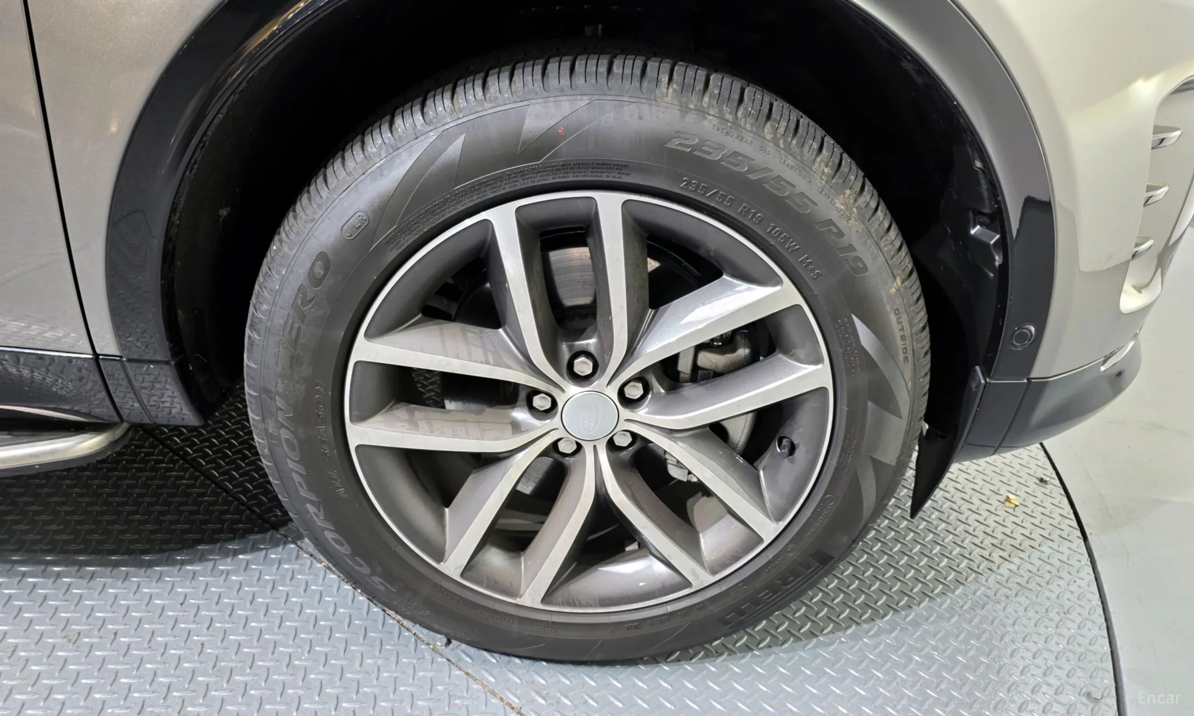 Land Rover Discovery Sports превью 5