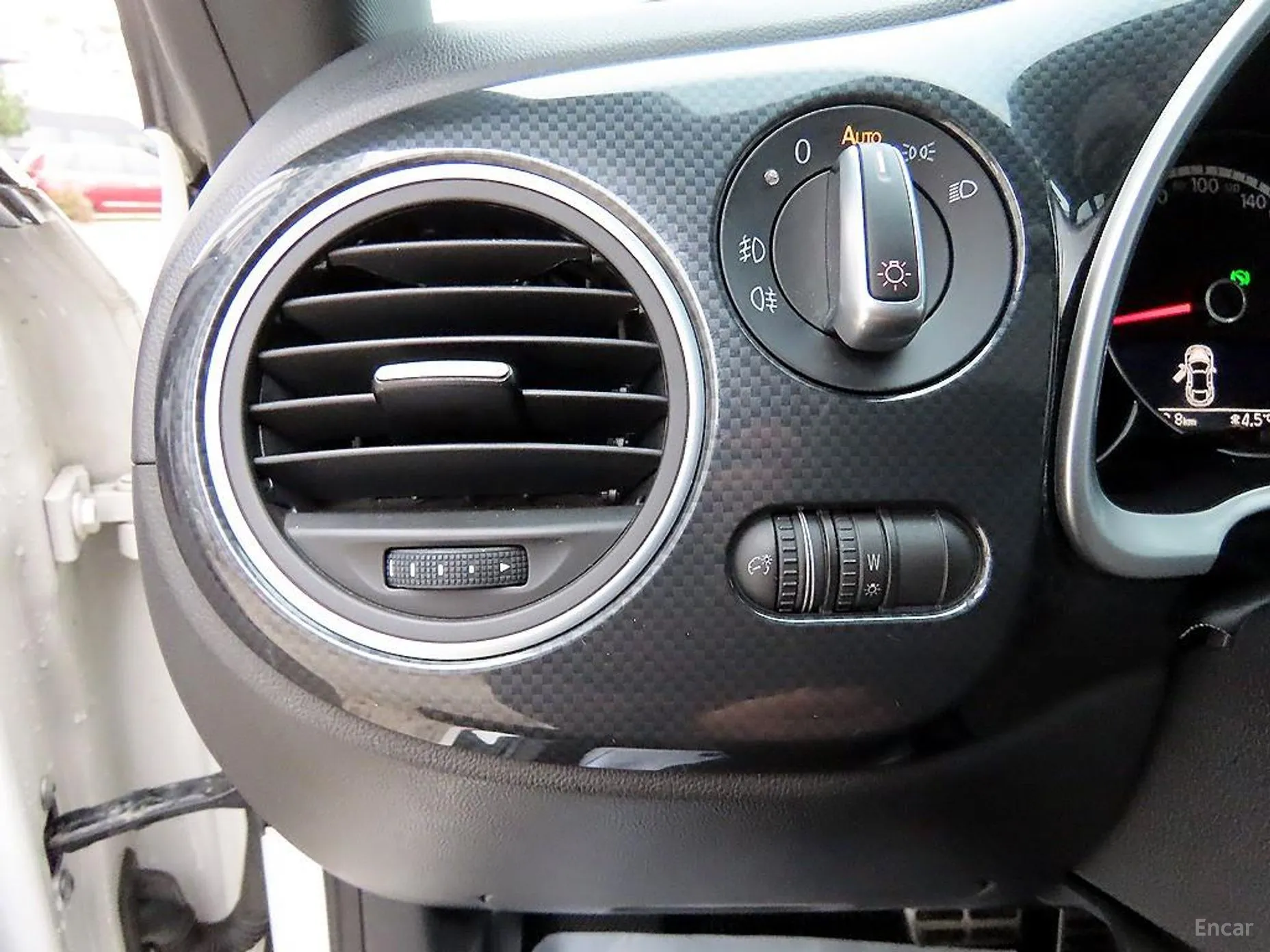 Volkswagen The Beetle превью 12