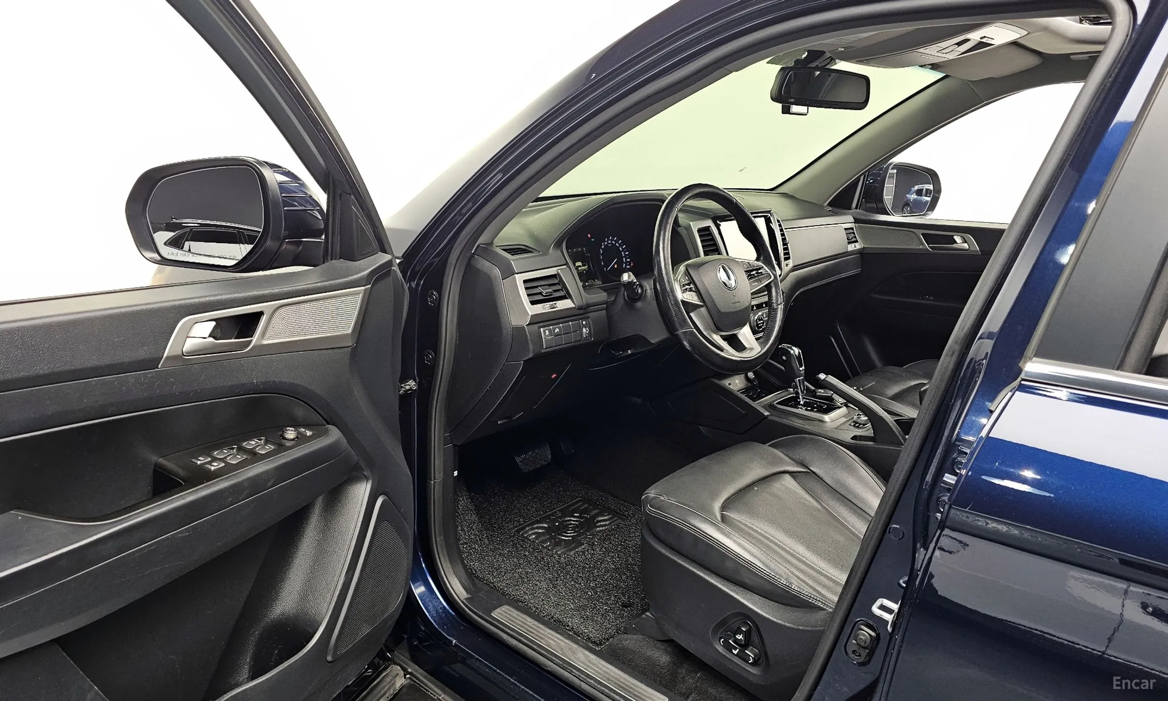 KG Mobility (SsangYong) Rexton Sports превью 11