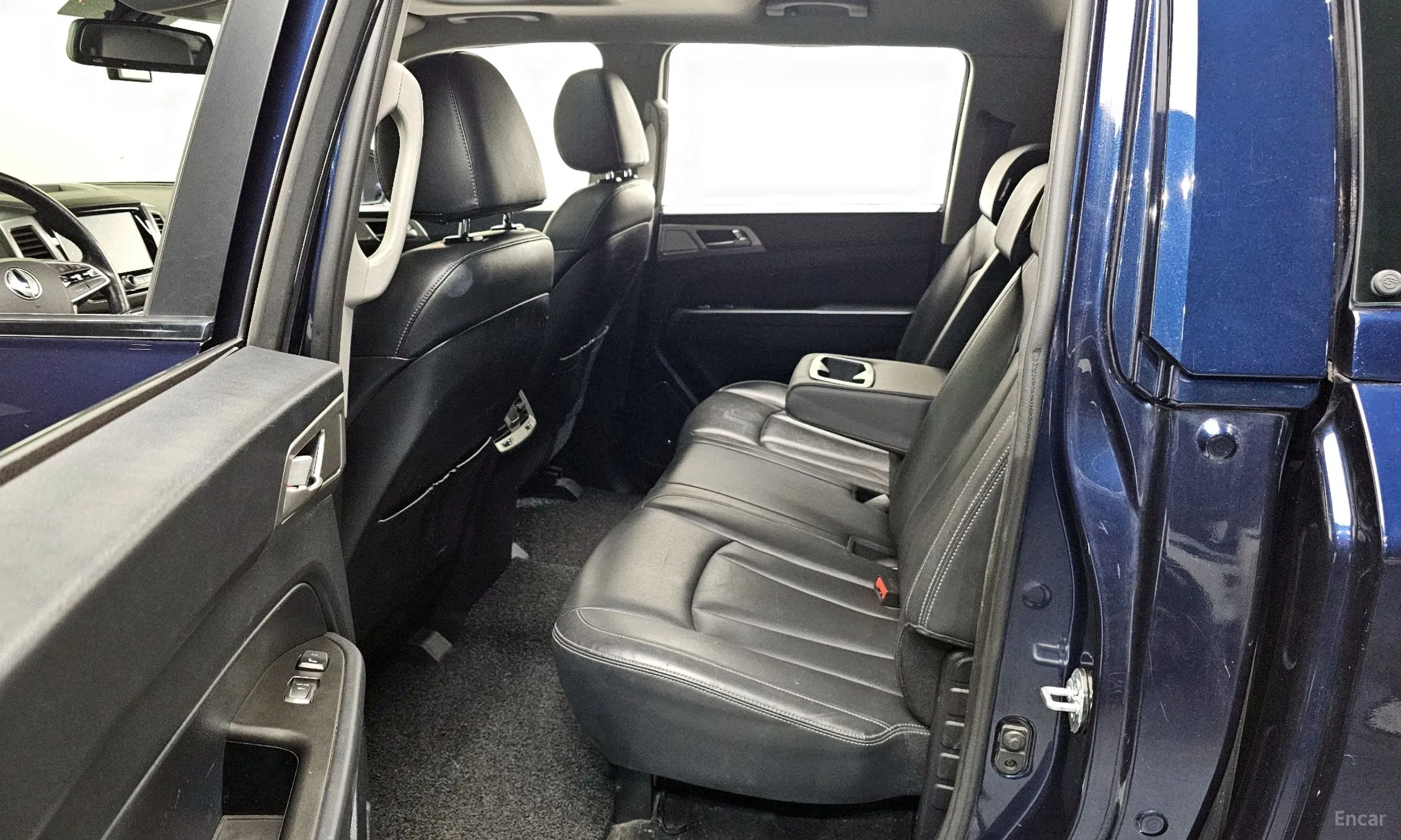 KG Mobility (SsangYong) Rexton Sports превью 12