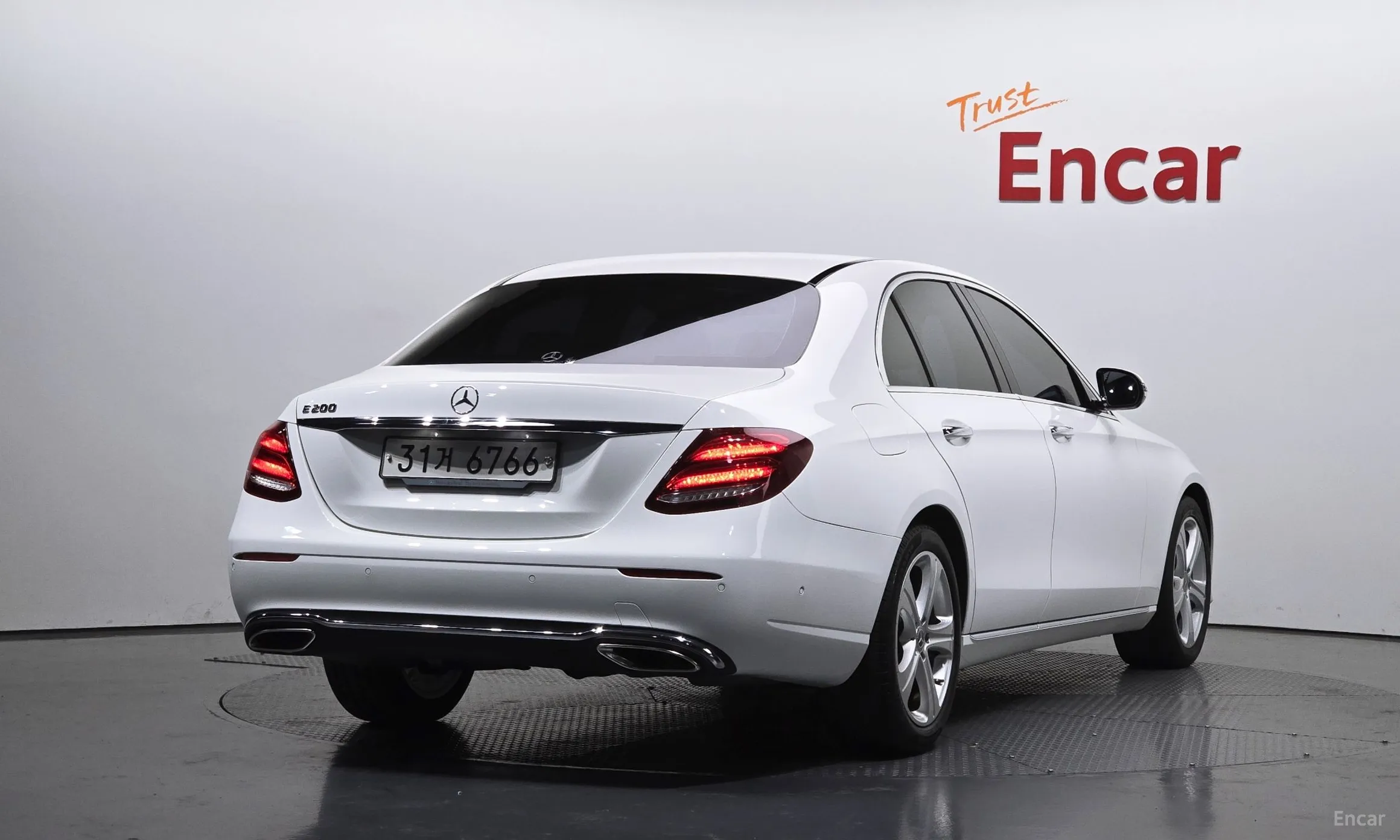 Mercedes Benz E-Class W213 превью 2