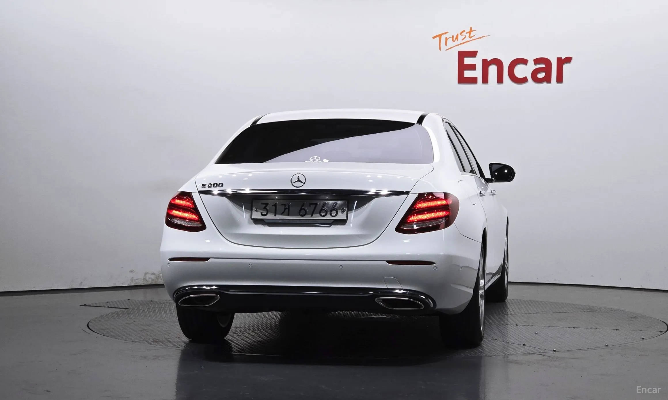 Mercedes Benz E-Class W213 превью 4
