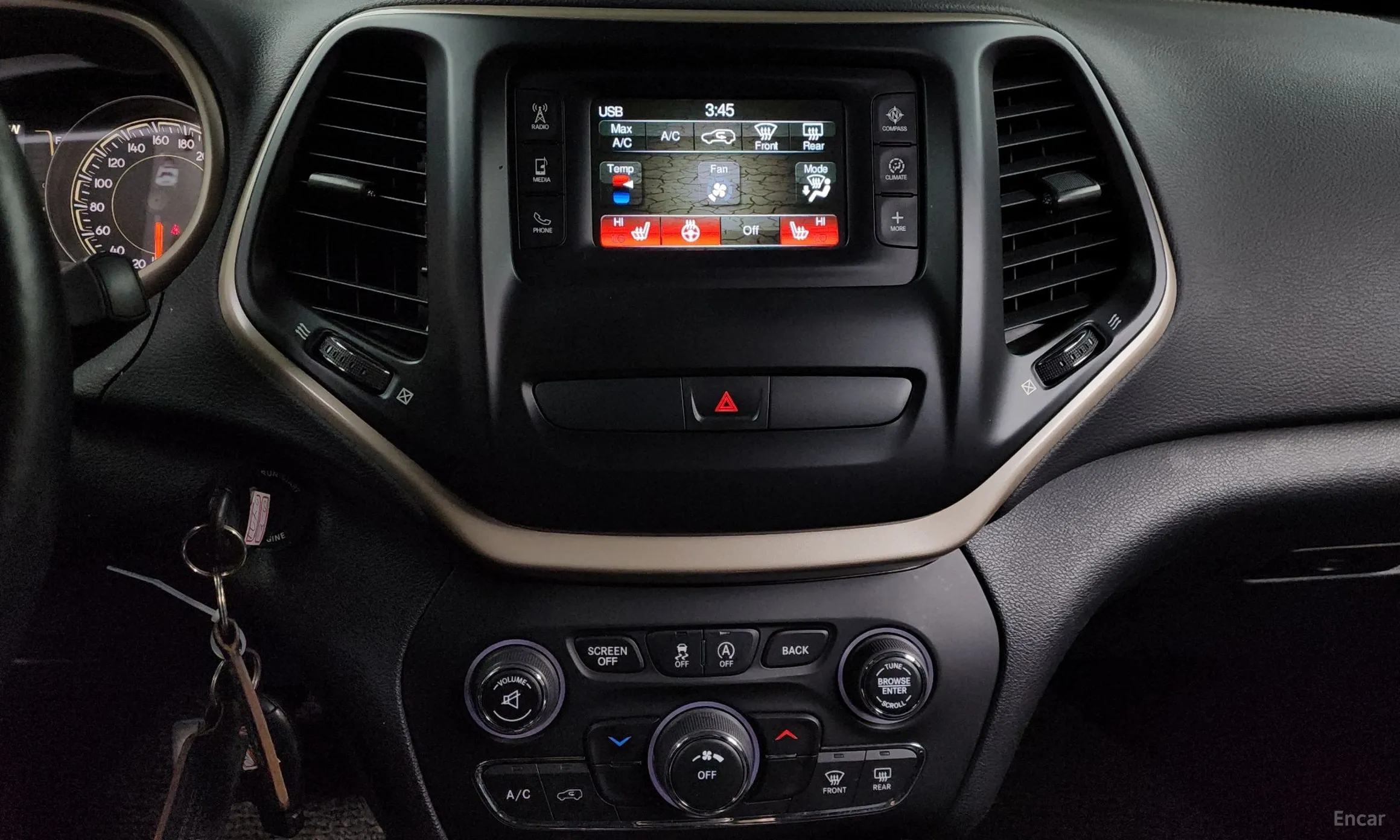 Jeep Cherokee (KL) превью 14