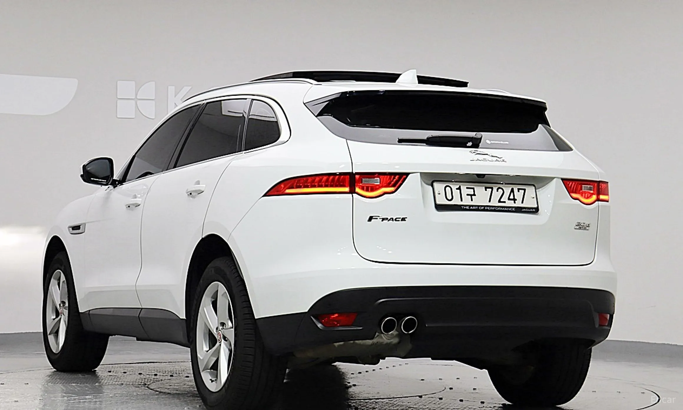 Jaguar F-PACE