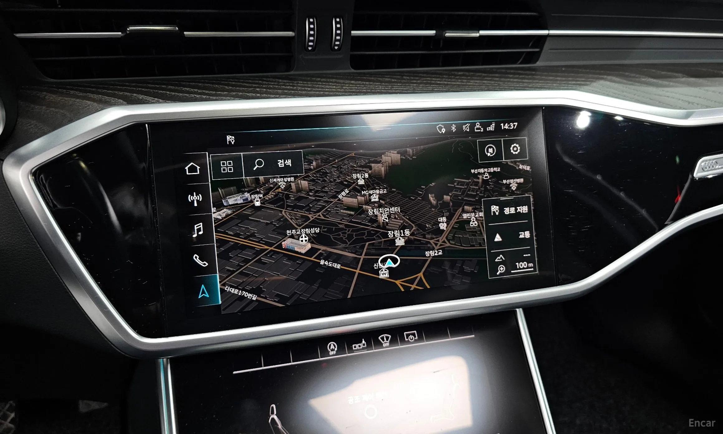 Audi A6 (C8) превью 14