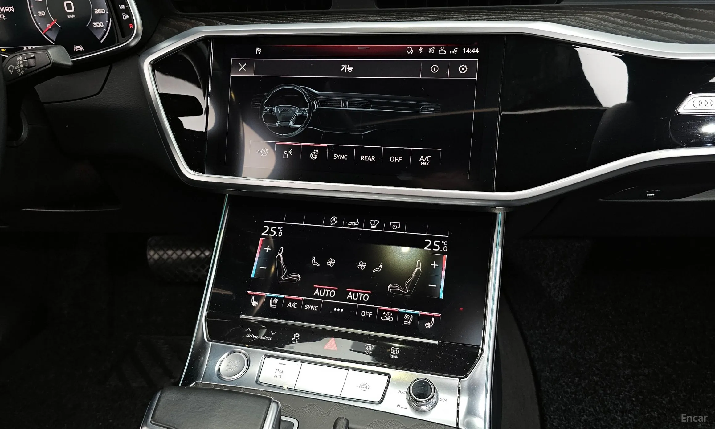 Audi A6 (C8) превью 15