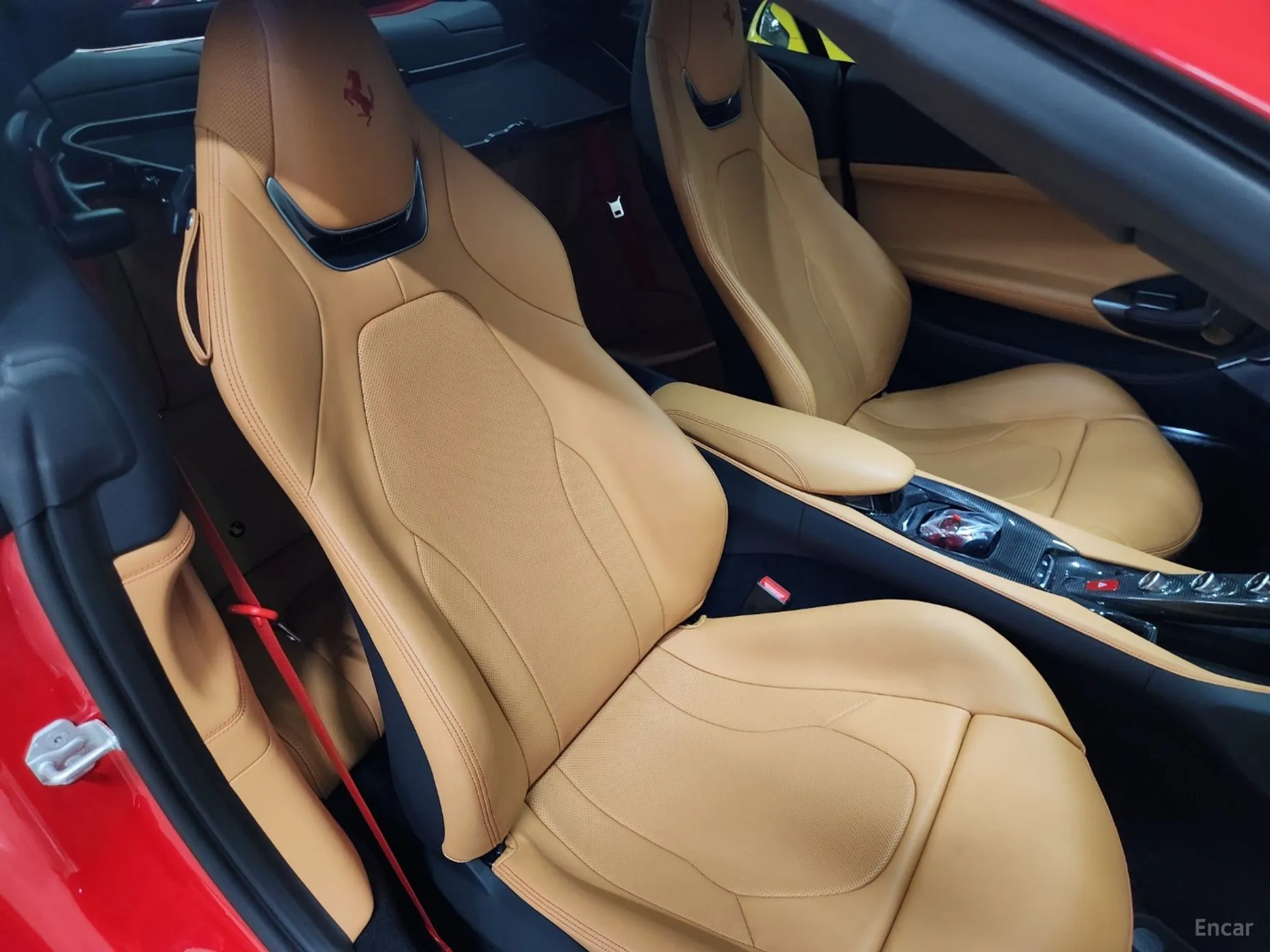 Ferrari Portofino превью 19