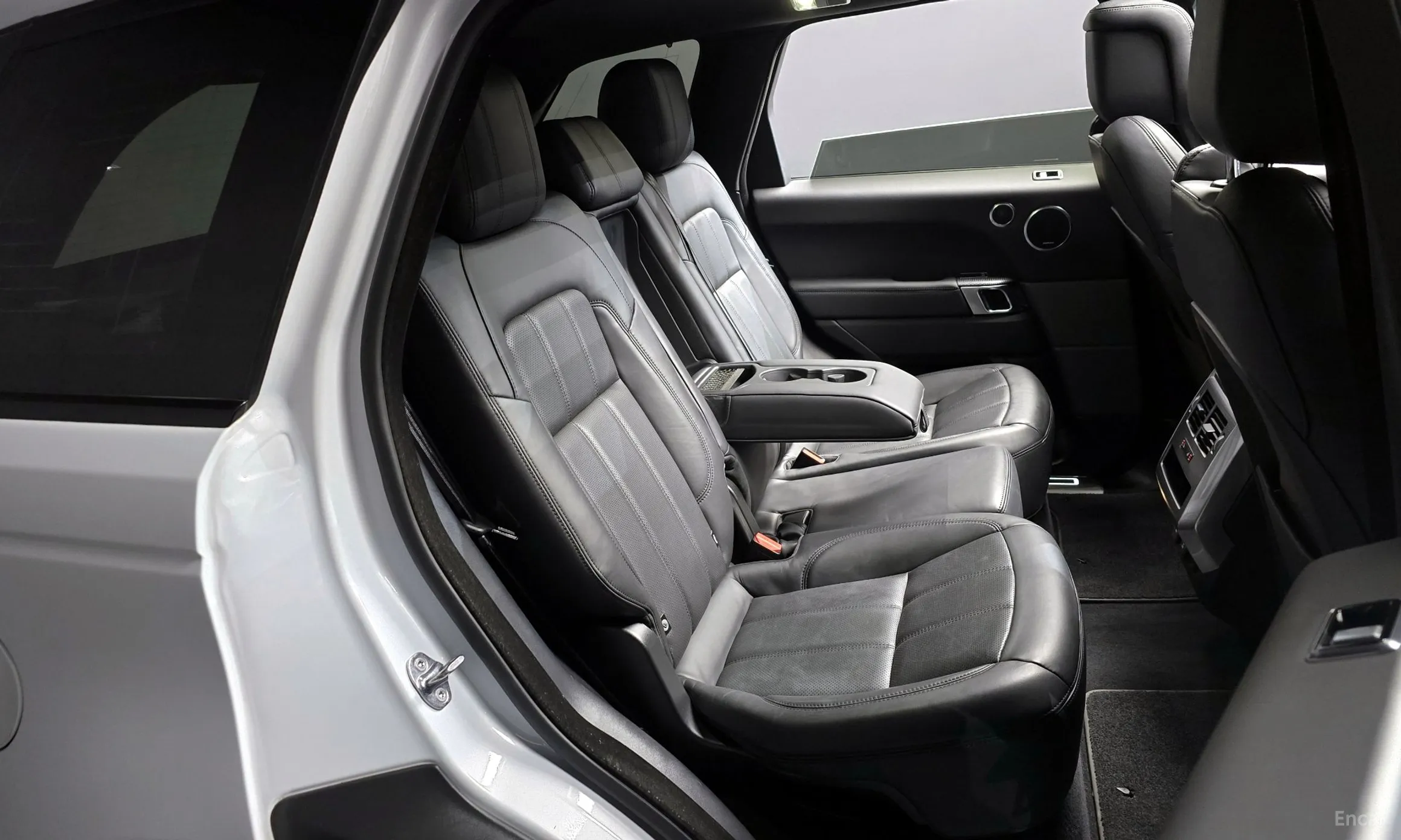 Land Rover Range Rover Sport 2nd Generation превью 12