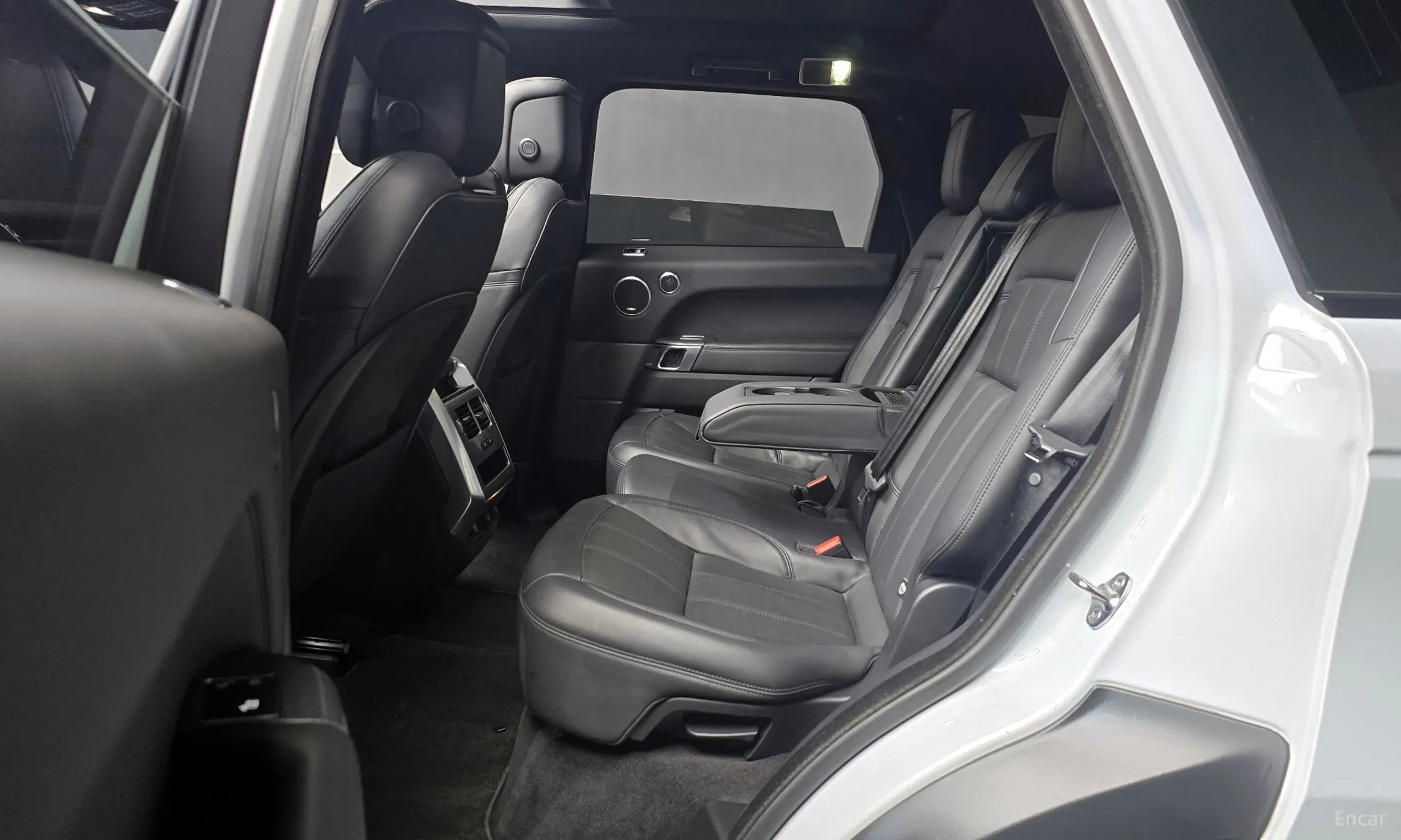 Land Rover Range Rover Sport 2nd Generation превью 13