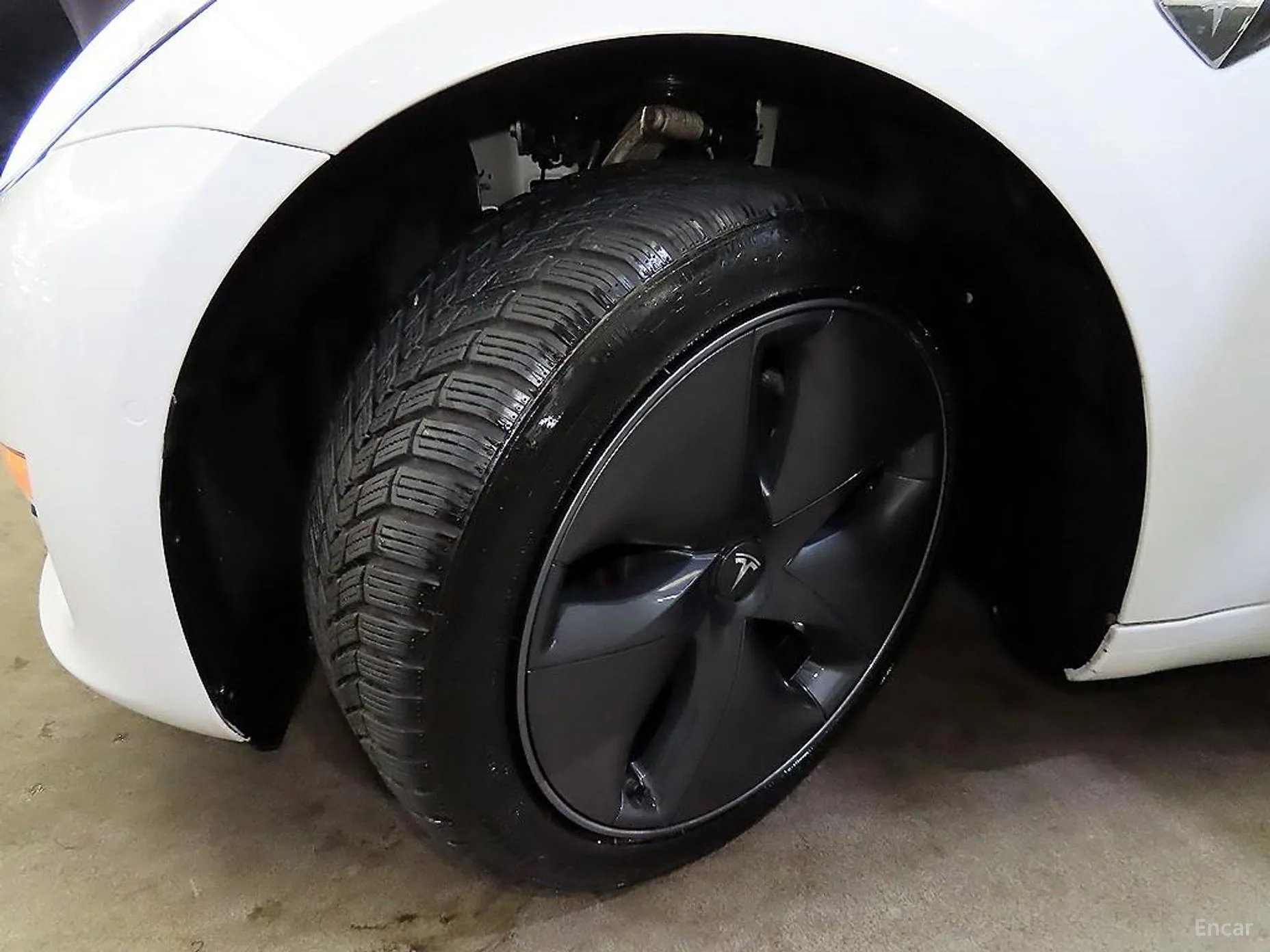 Tesla Model 3 превью 18