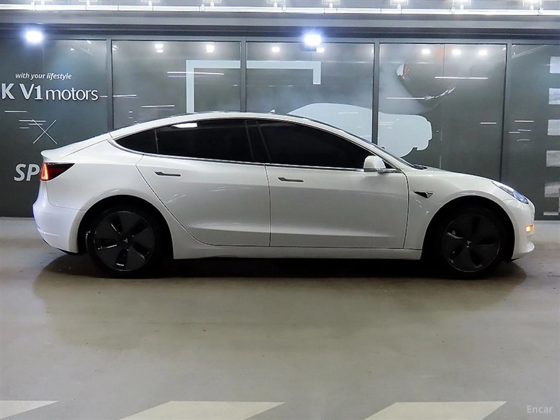 Tesla Model 3 превью 3