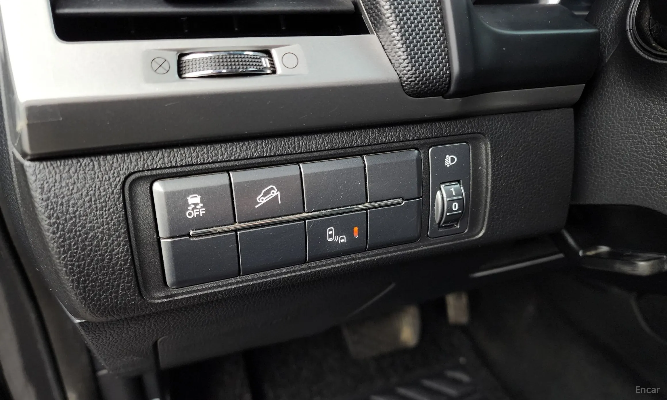 KG Mobility (SsangYong) Rexton Sports превью 16