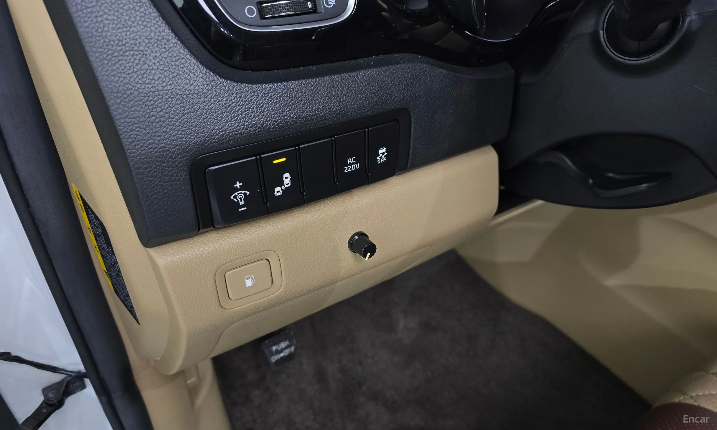 Kia Carnival превью 17