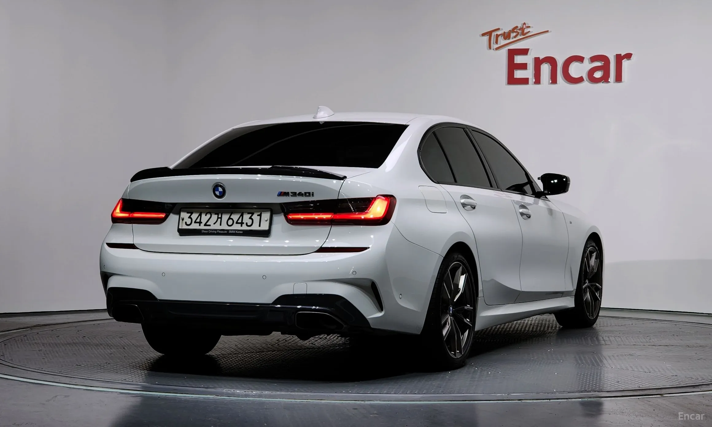 BMW 3 Series (G20) превью 2