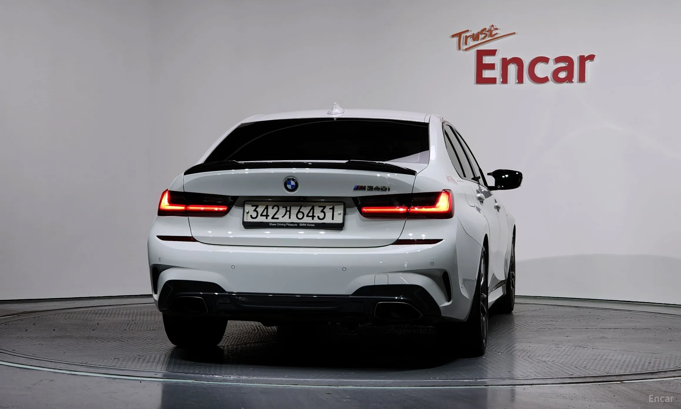 BMW 3 Series (G20) превью 4