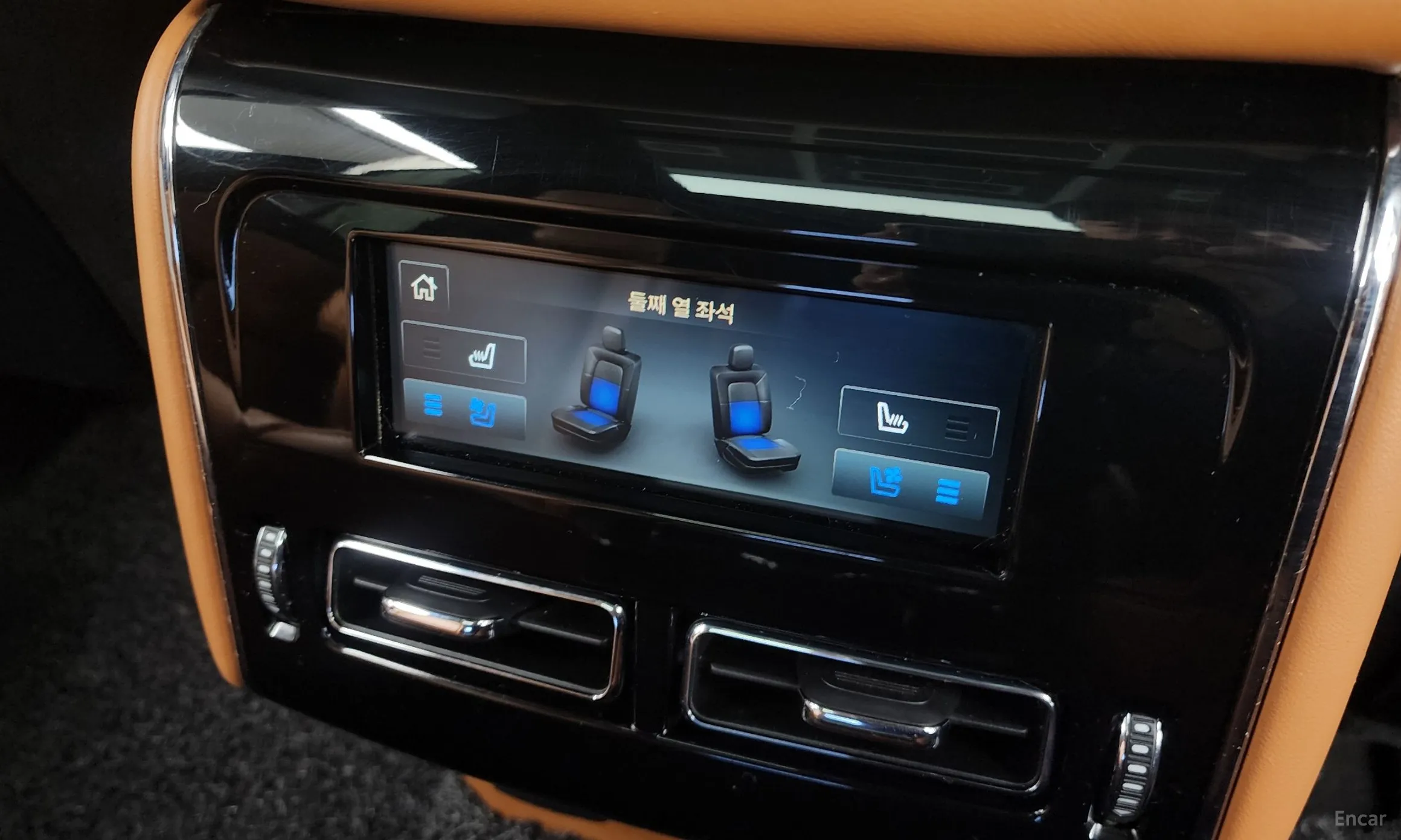 Lincoln Aviator 2nd Generation превью 19
