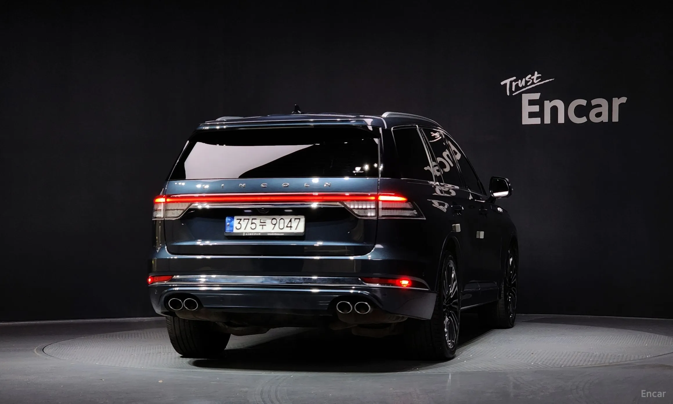 Lincoln Aviator 2nd Generation превью 4