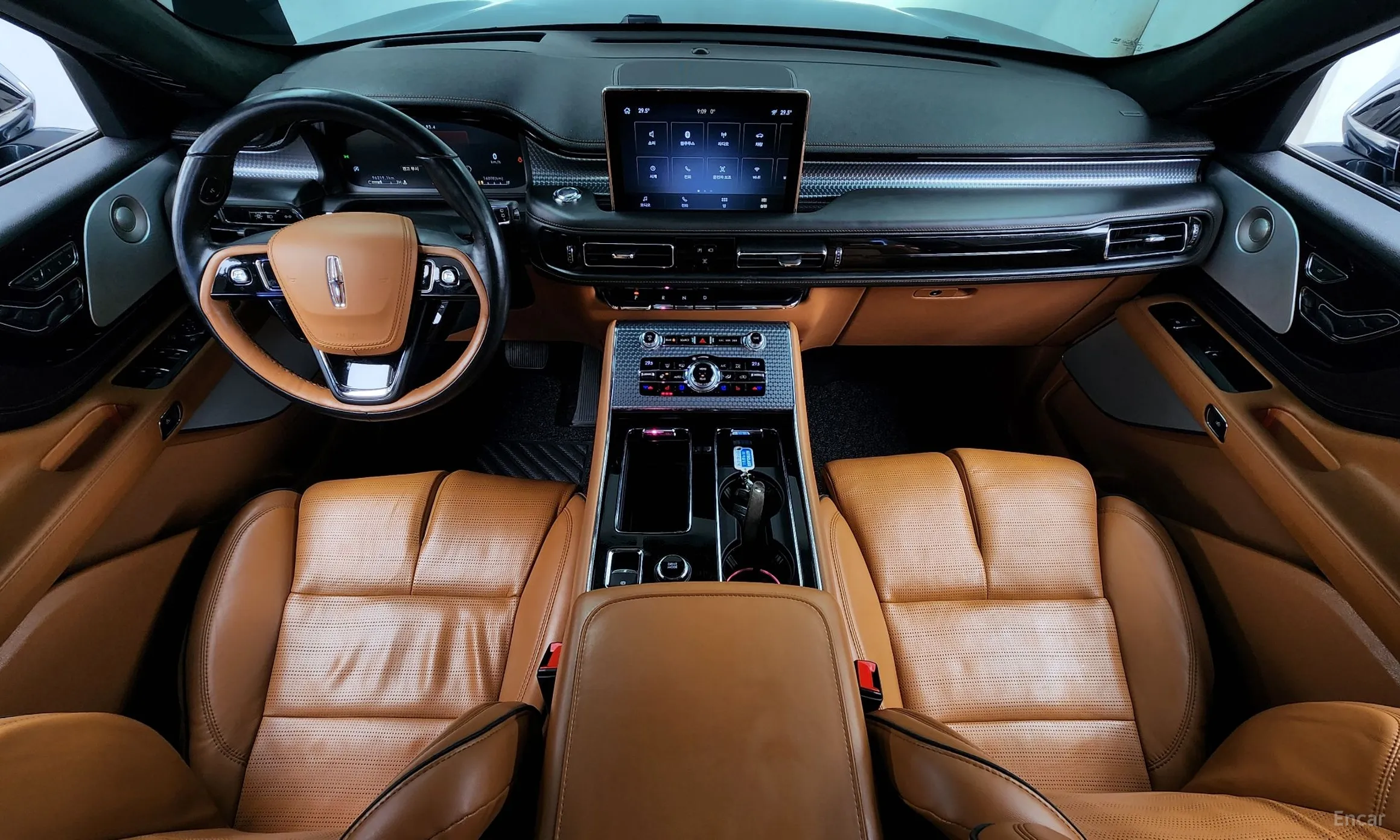 Lincoln Aviator 2nd Generation превью 7