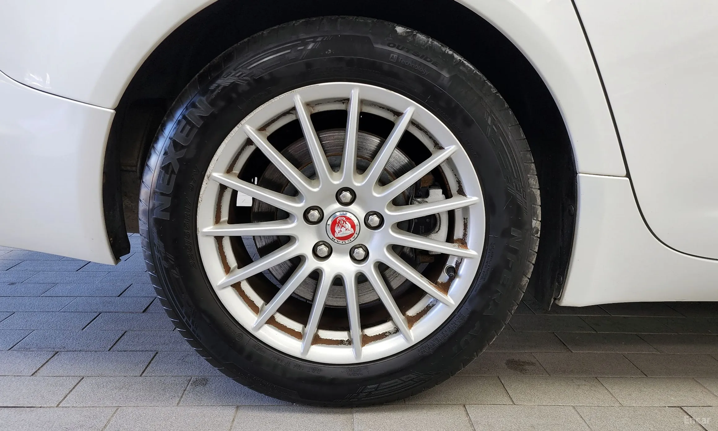 Jaguar New XF превью 5