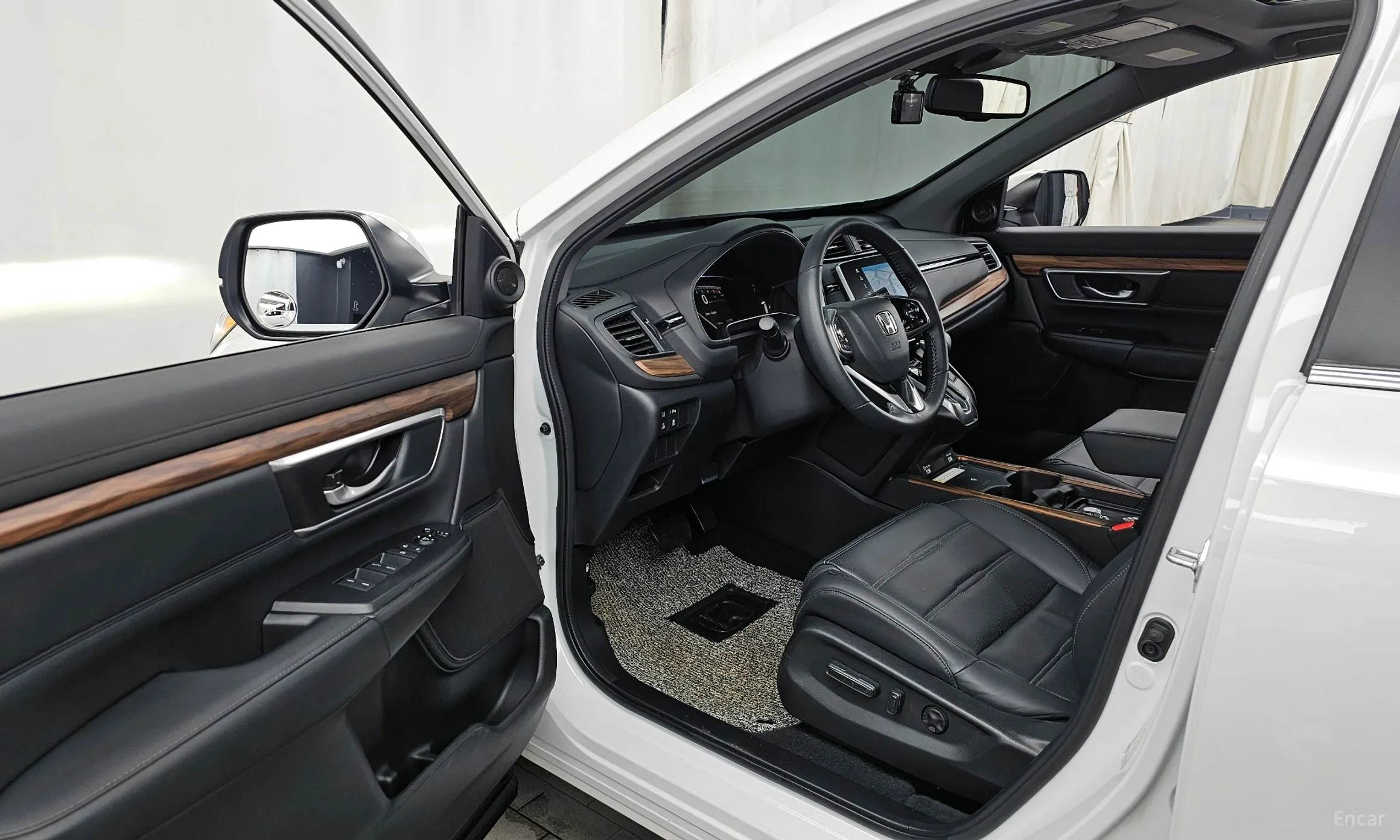 Honda CR-V 5th generation превью 10