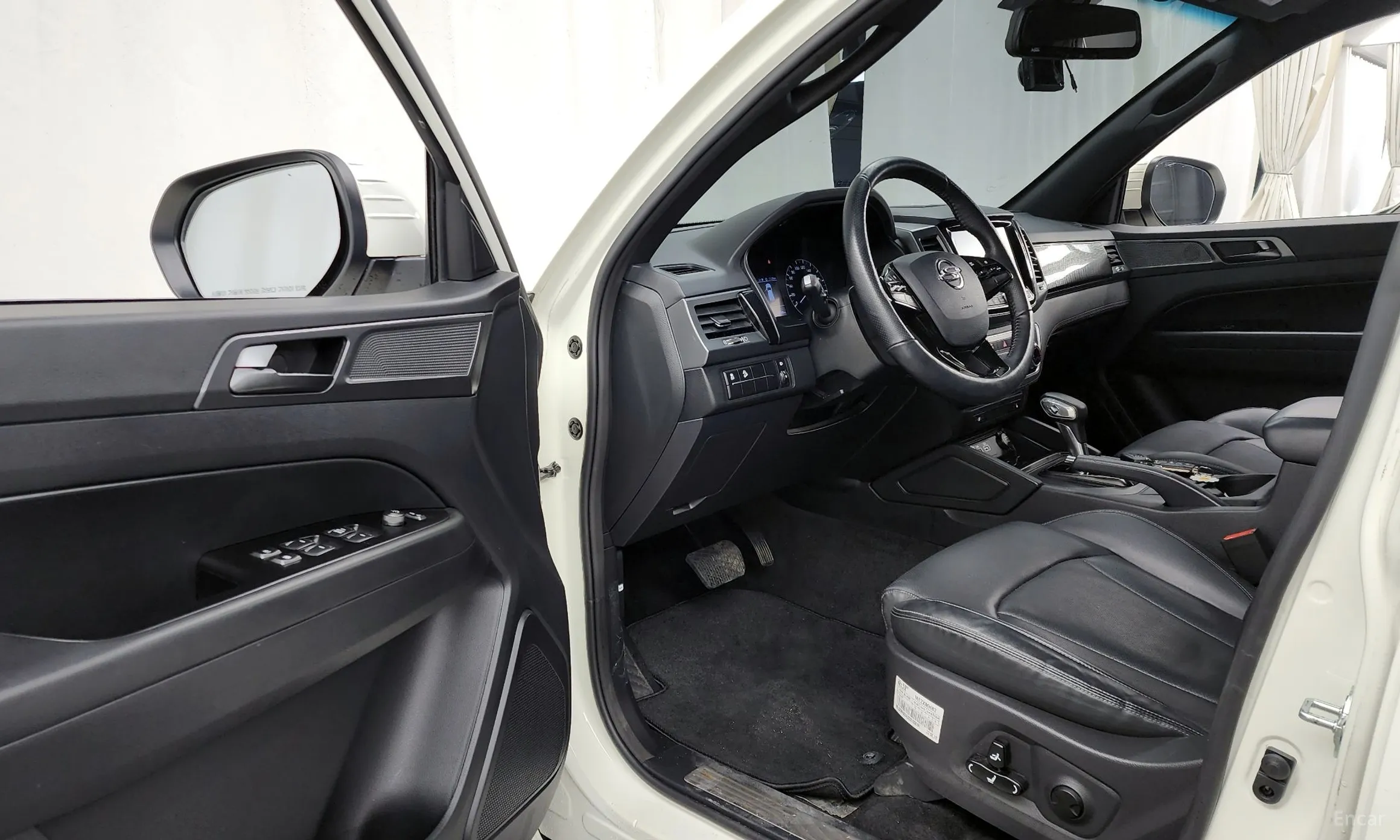 KG Mobility (SsangYong) Rexton Sports превью 10