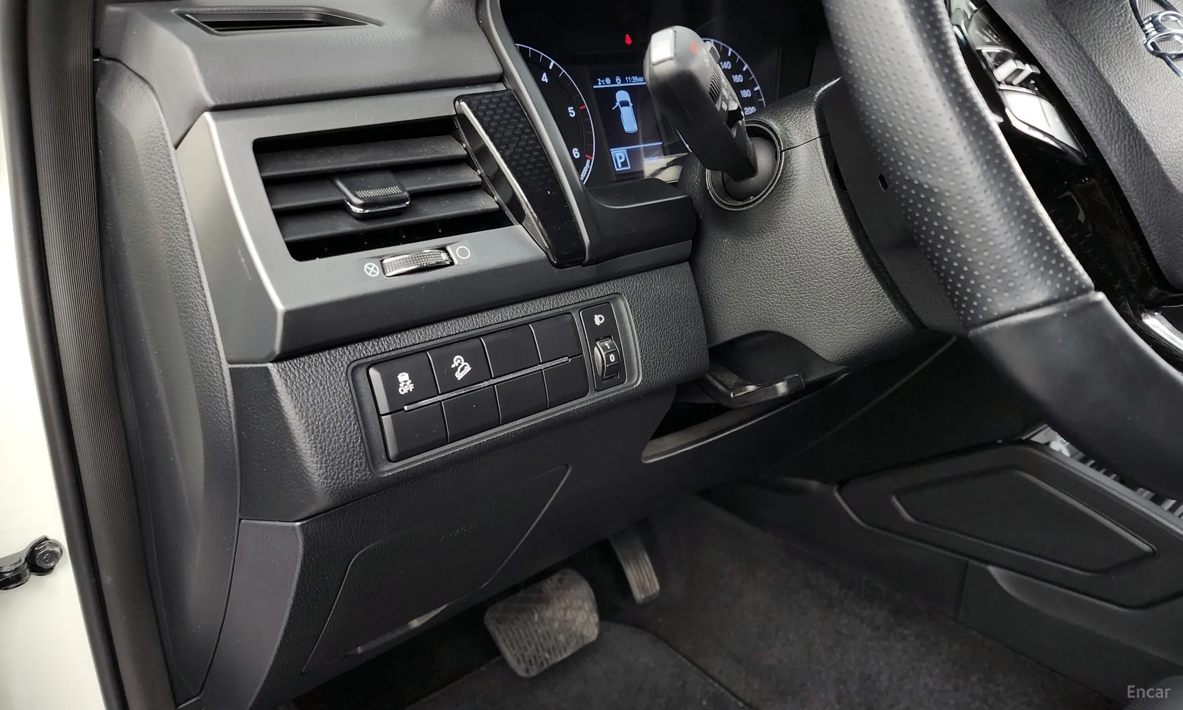 KG Mobility (SsangYong) Rexton Sports превью 16
