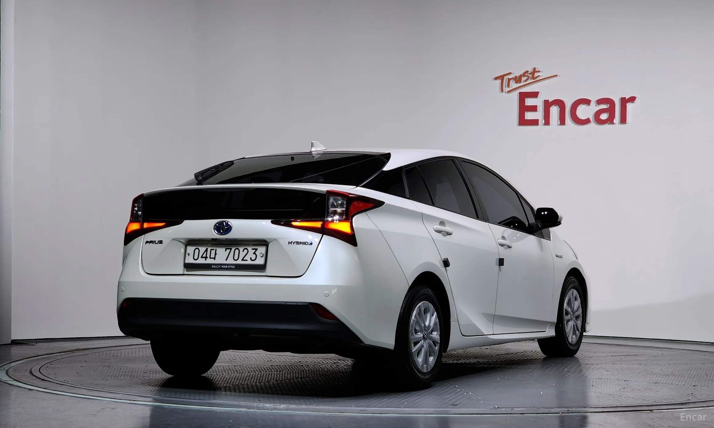 Toyota Prius 4th Generation