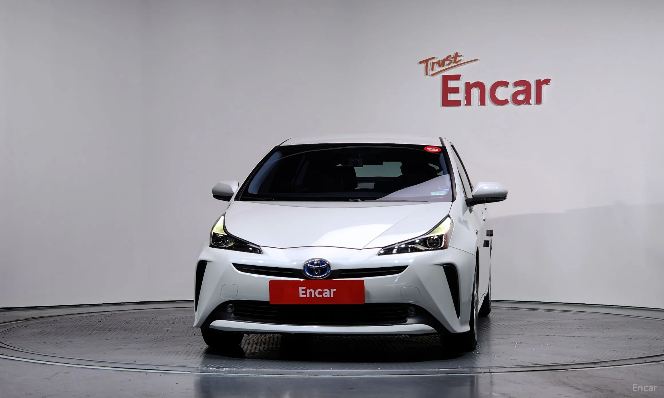 Toyota Prius 4th Generation превью 3