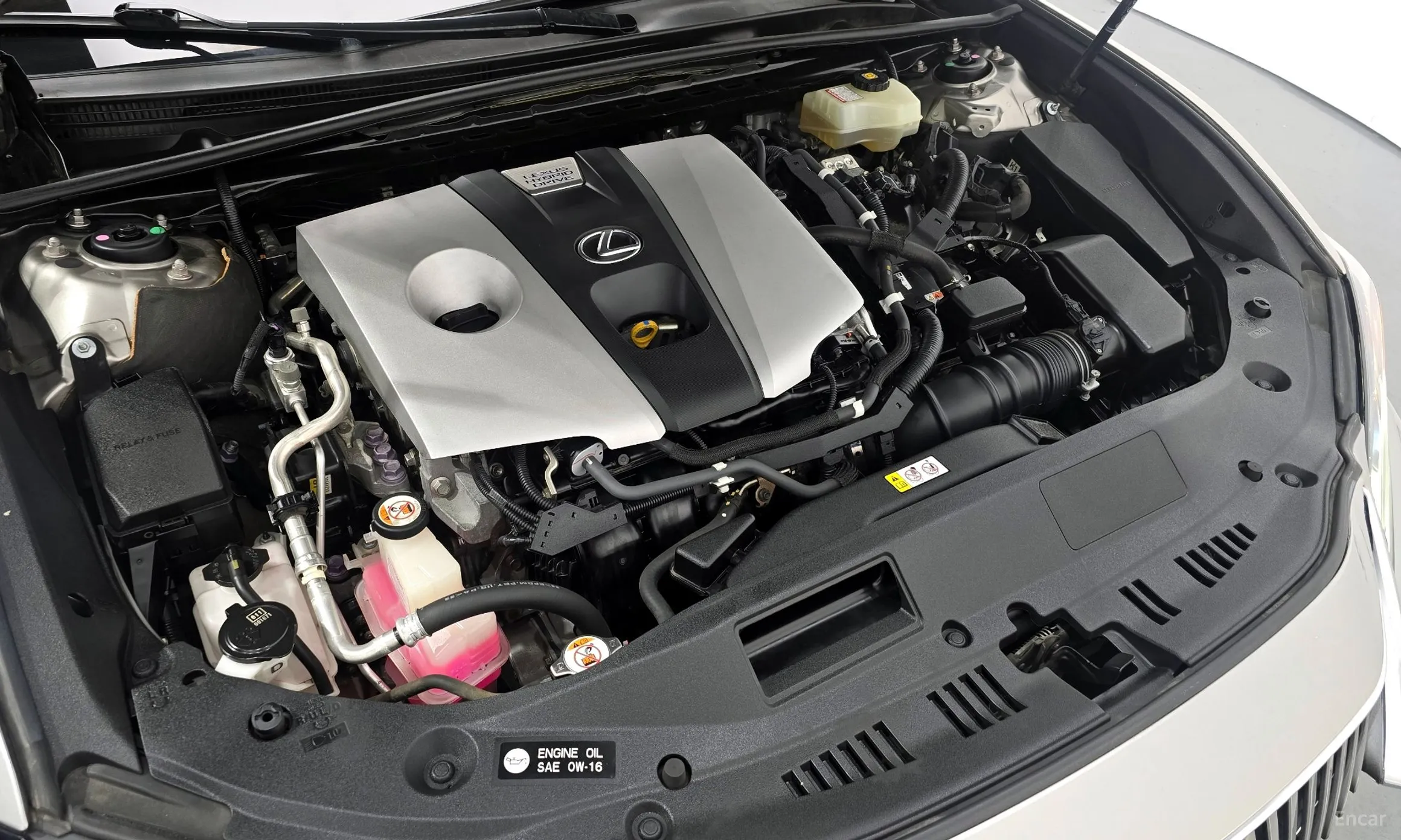 Lexus ES300h 7th Generation превью 6