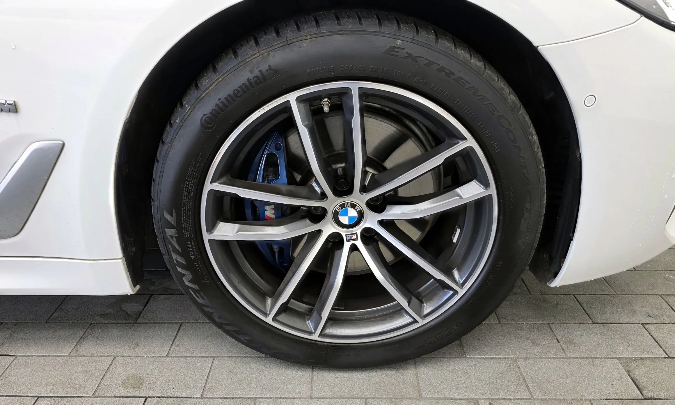 BMW 5 Series (G30) превью 5