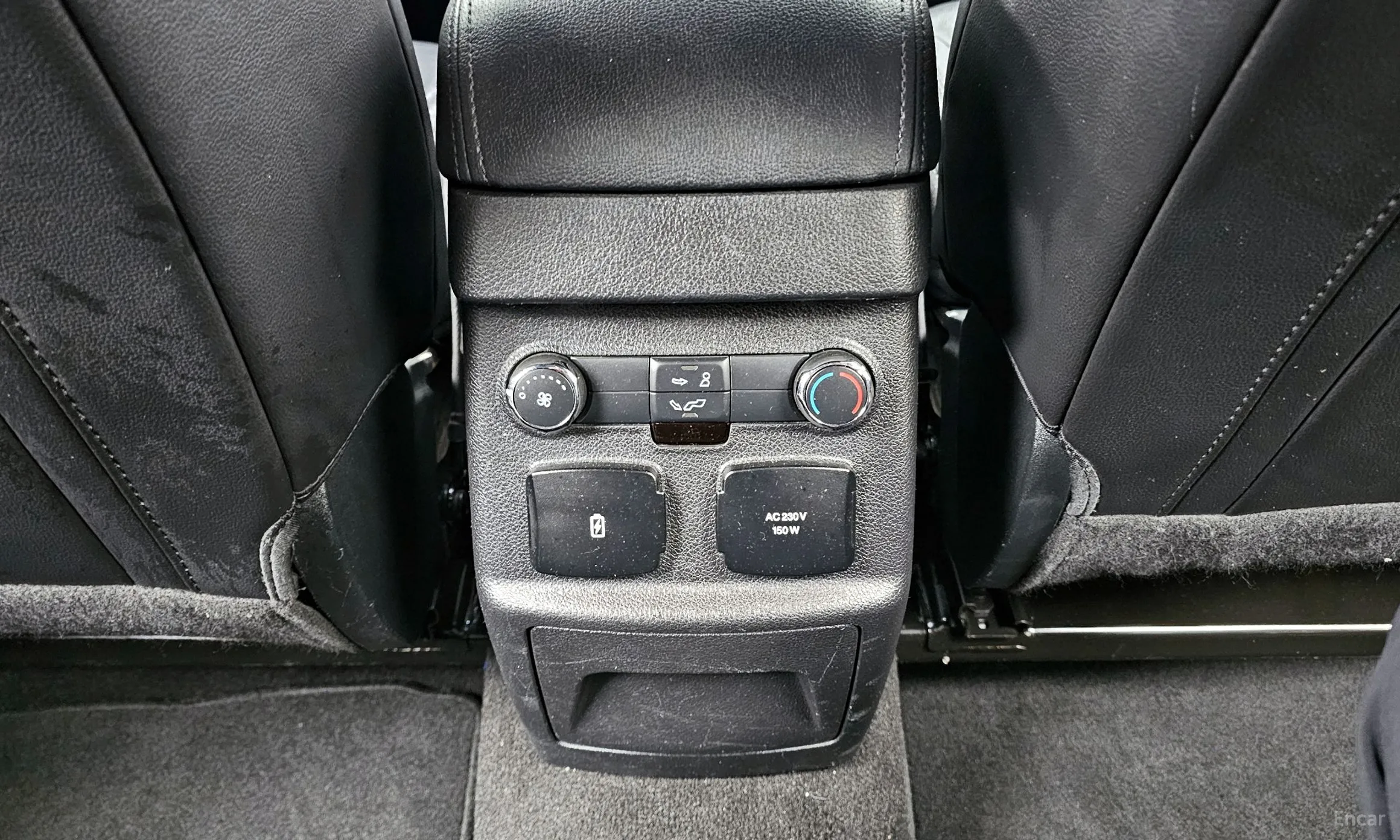 Ford Explorer превью 18