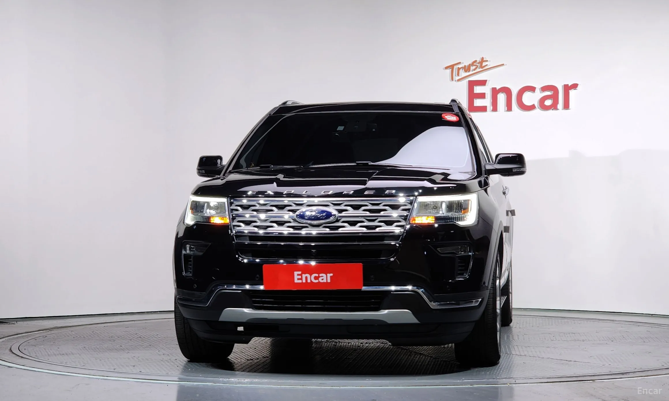Ford Explorer превью 3