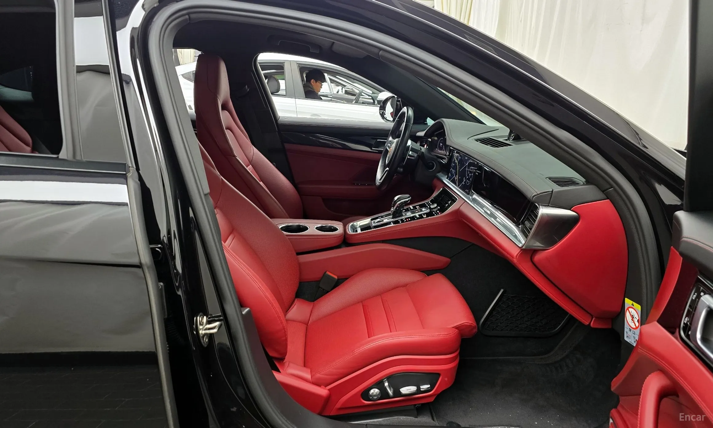 Porsche Panamera (971) превью 11