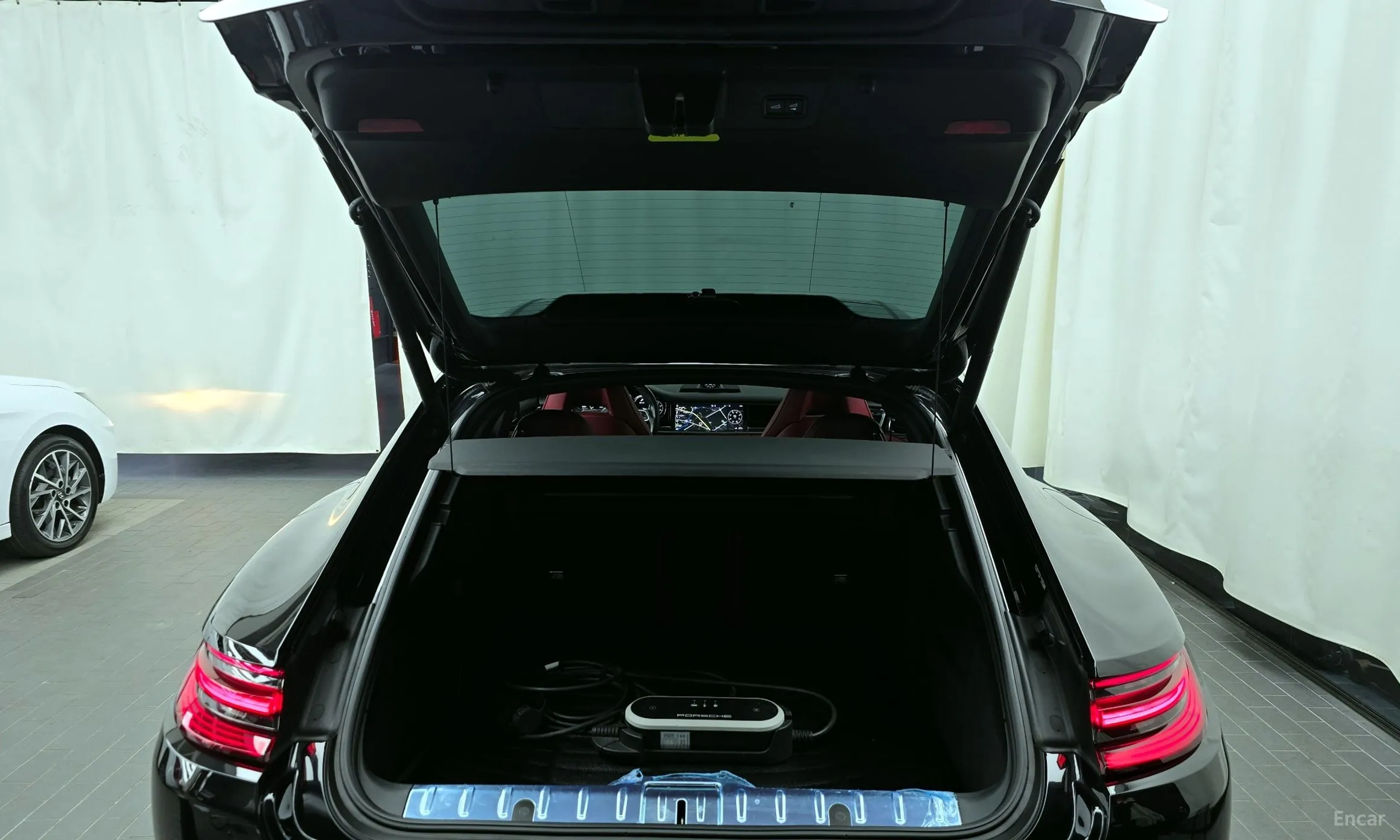 Porsche Panamera (971) превью 20