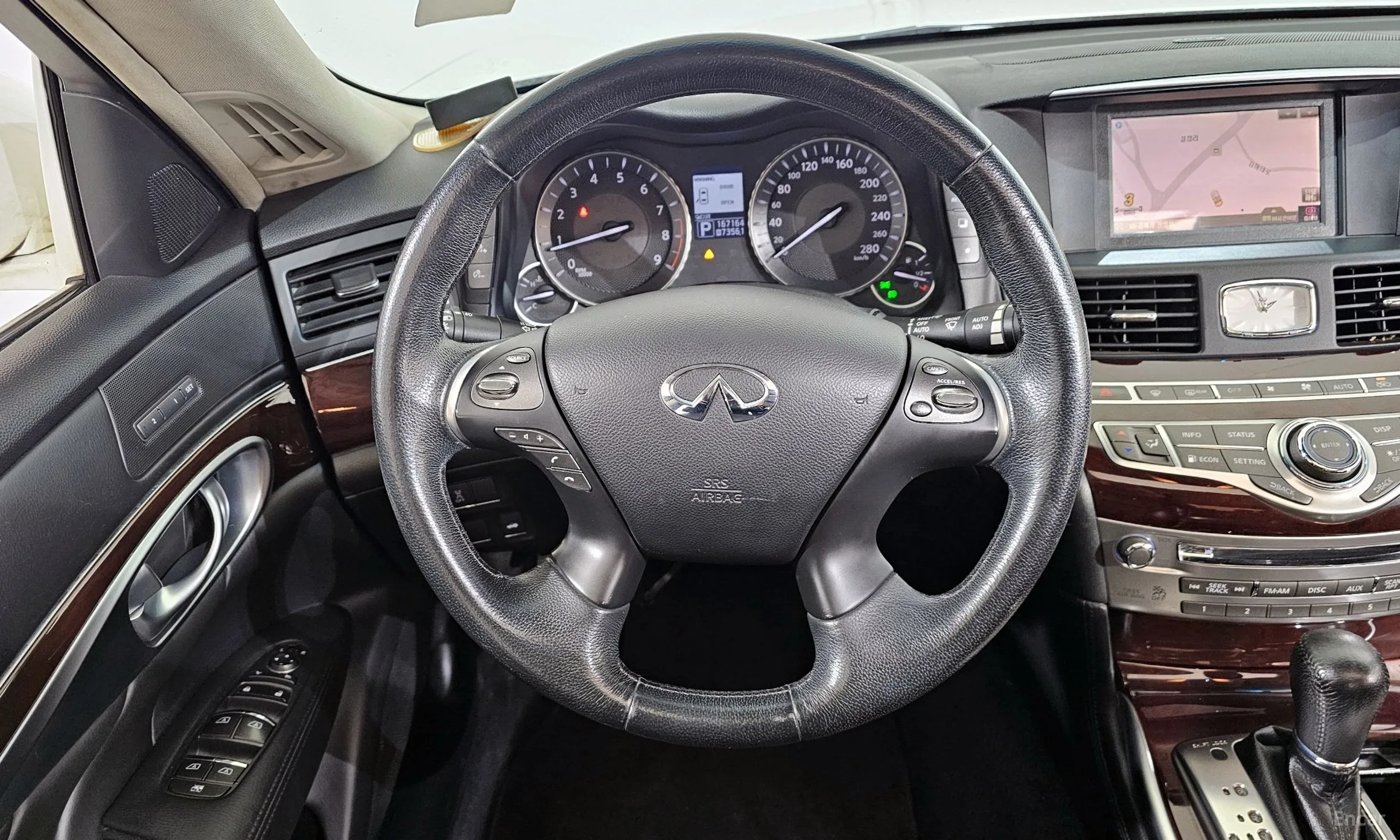 Infiniti M37 превью 13