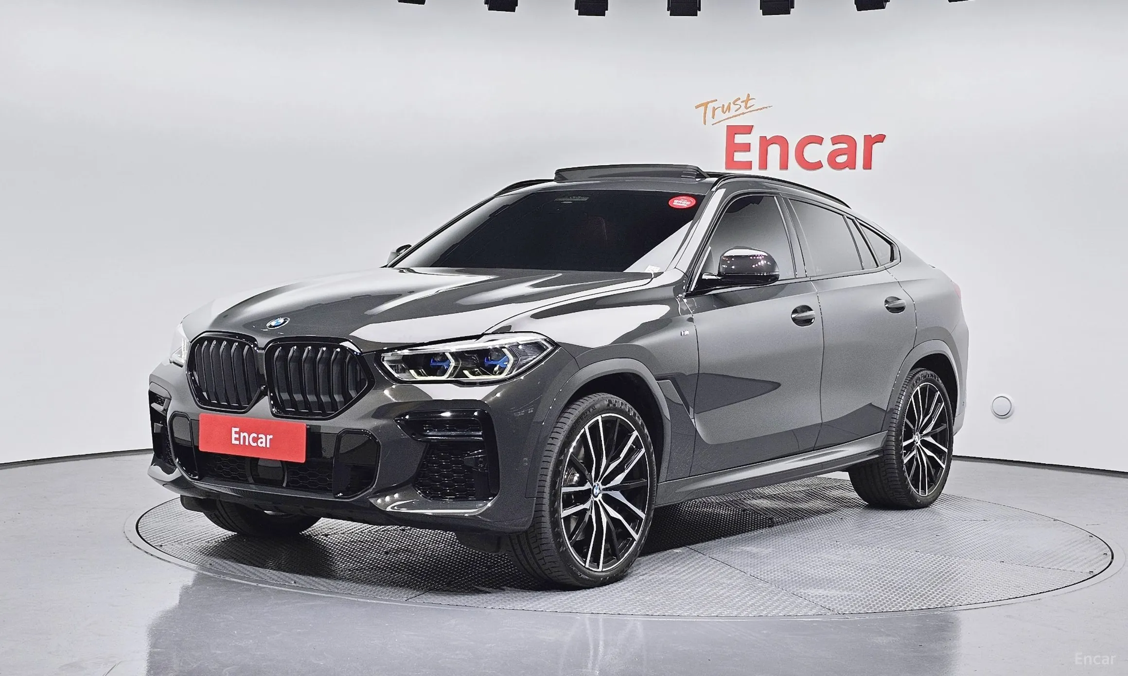 X6 (G06)