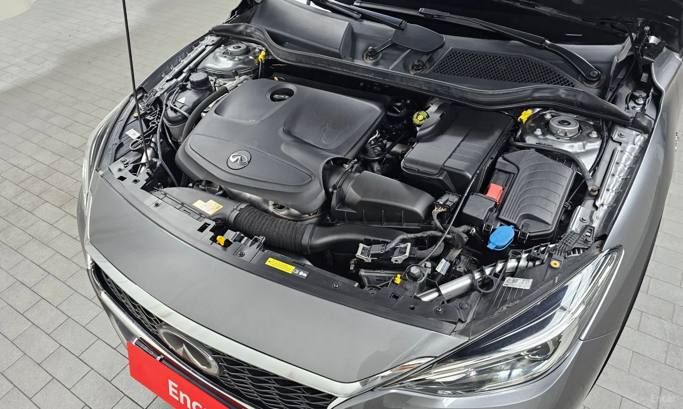 Infiniti Q30 превью 6
