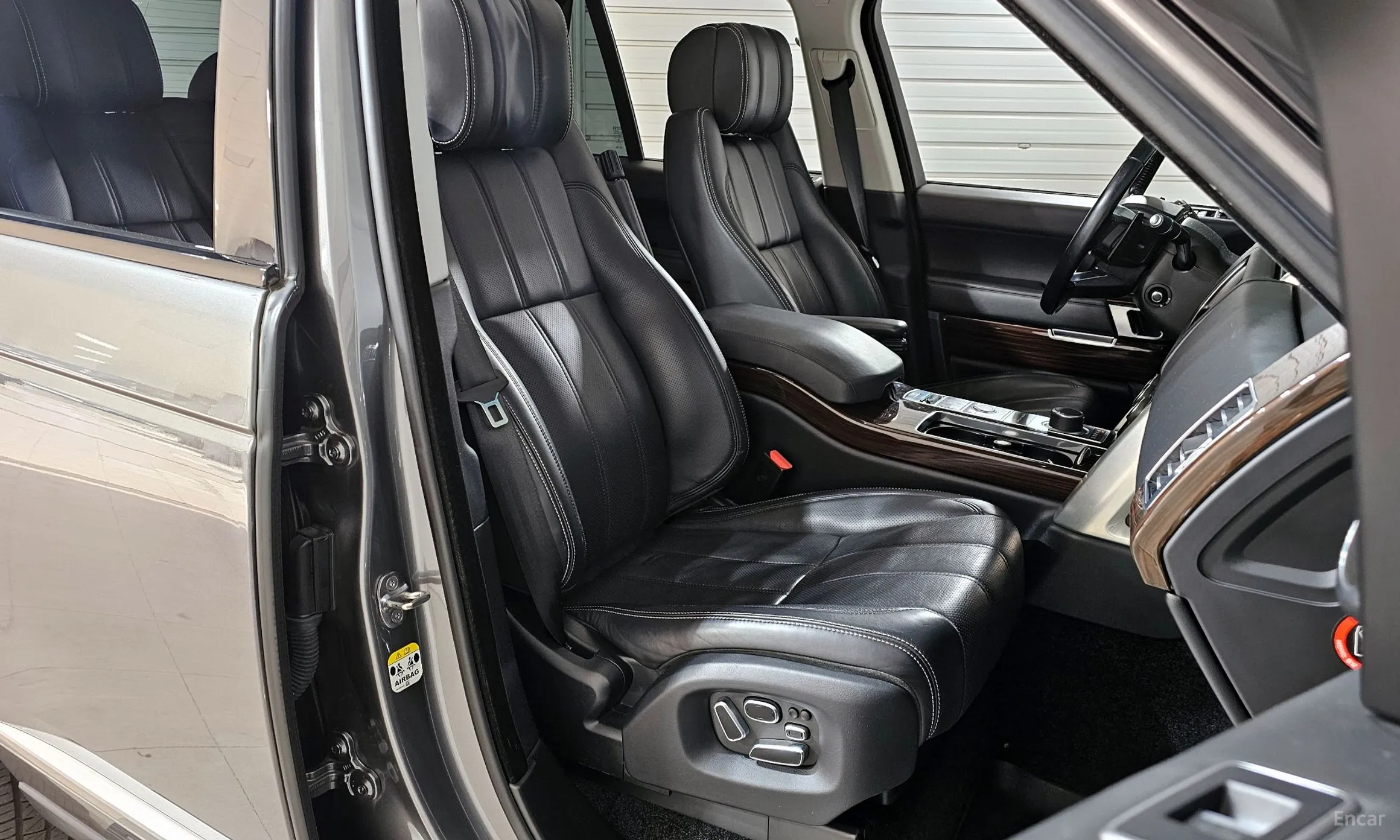 Land Rover Range Rover 4th Generation превью 10