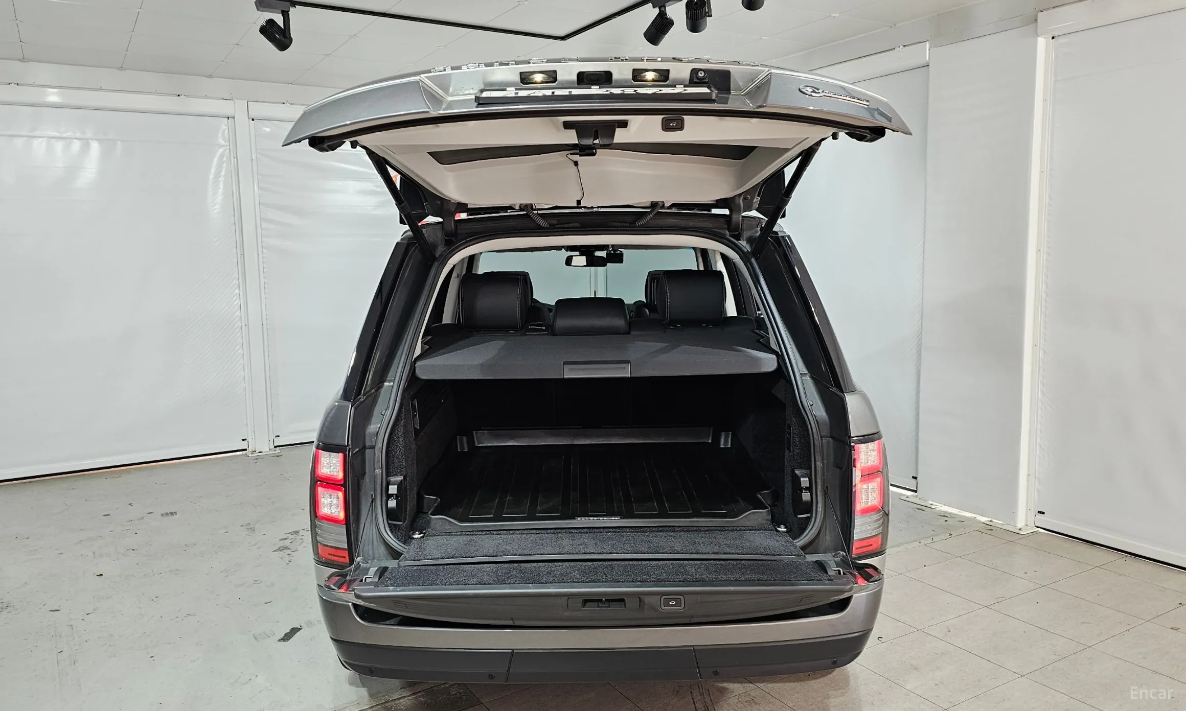 Land Rover Range Rover 4th Generation превью 19