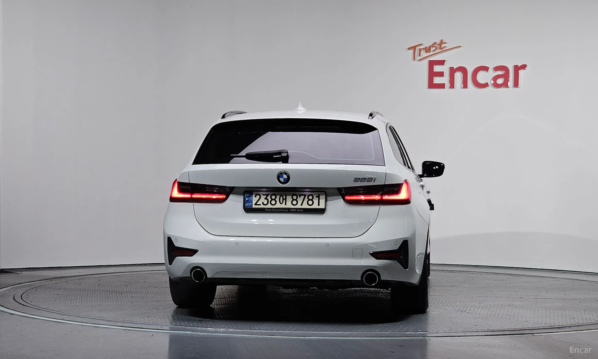 BMW 3 Series (G20) превью 4