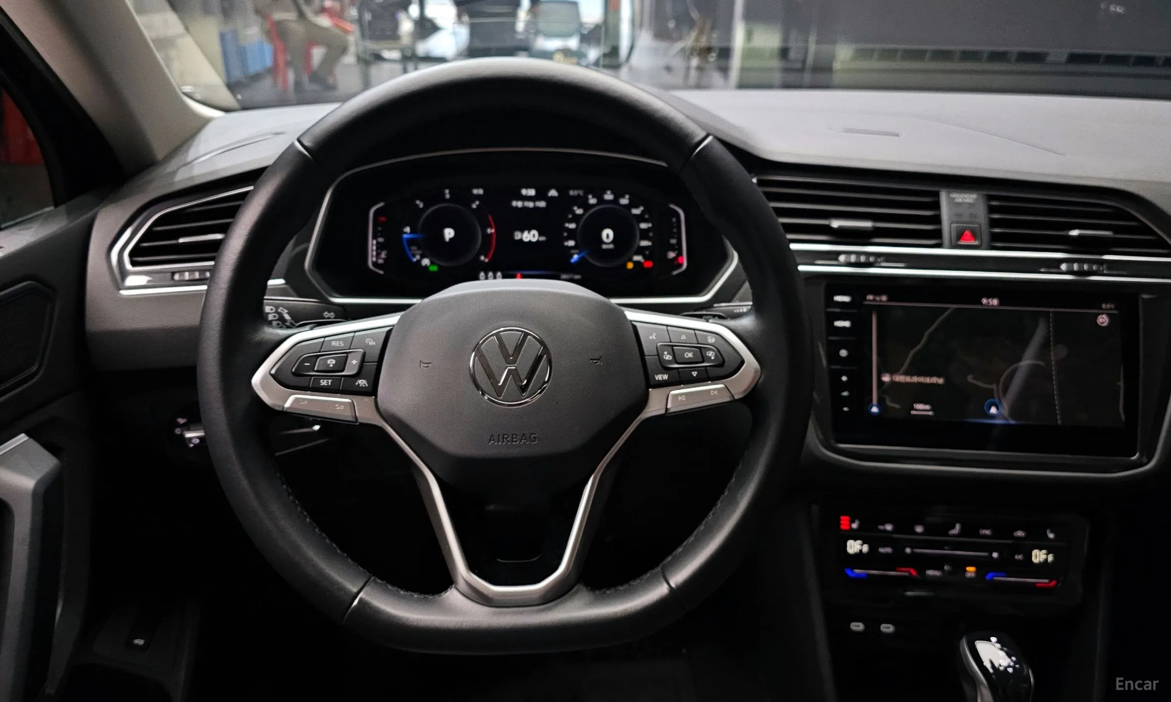 Volkswagen Tiguan 2nd Generation превью 13